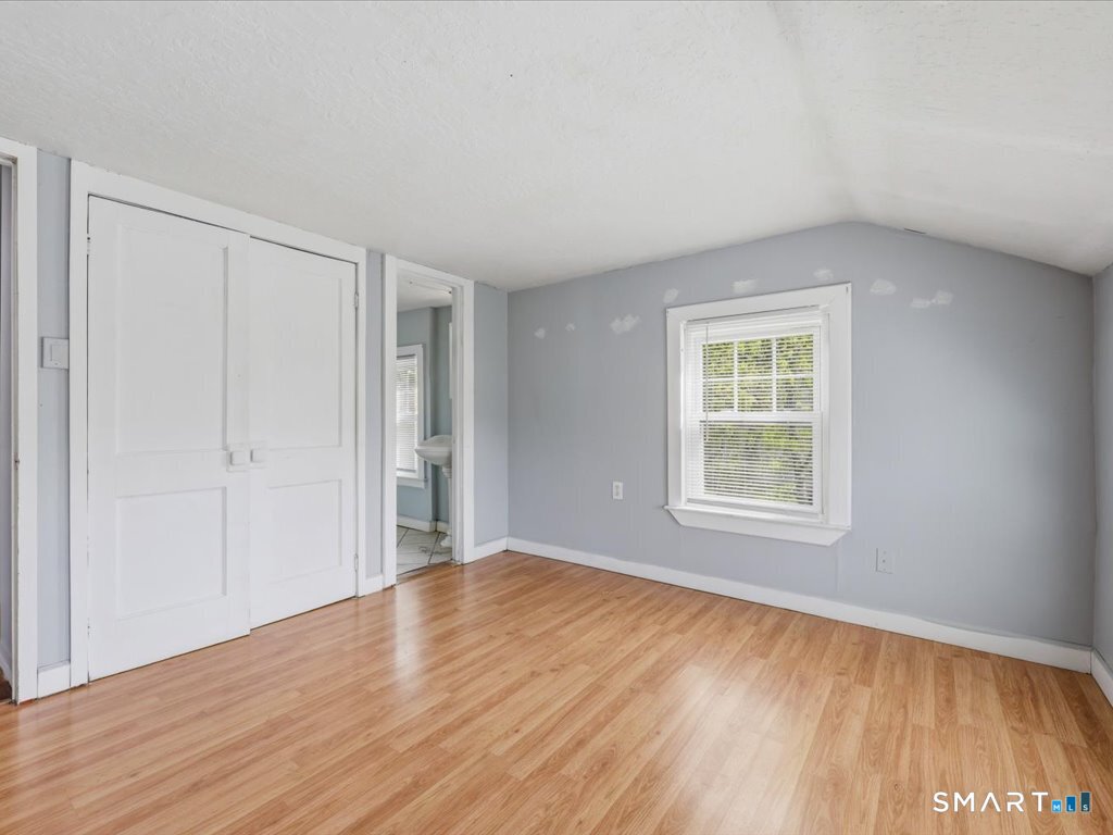 16 Grandview Terrace