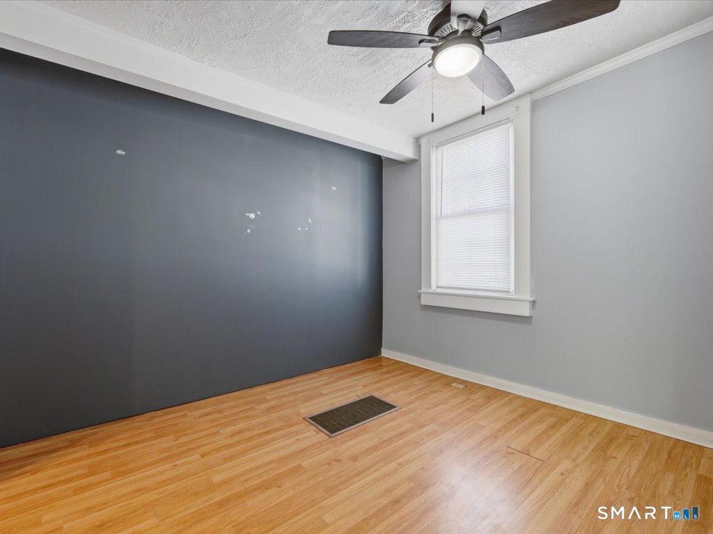 16 Grandview Terrace
