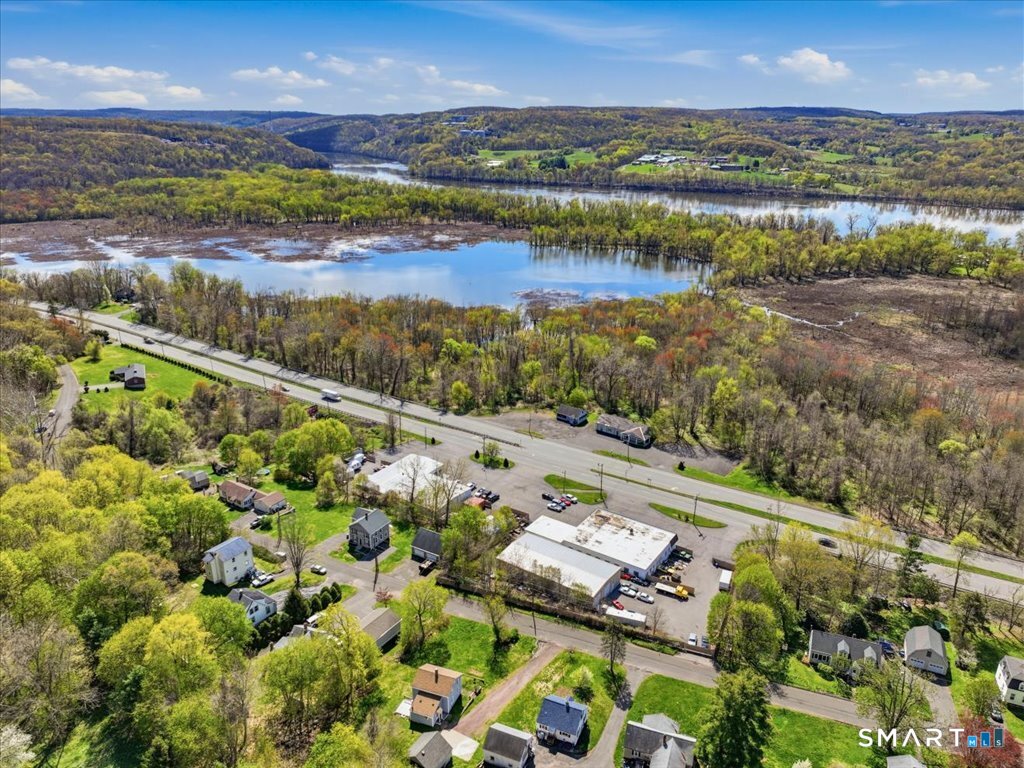16 Grandview Terrace