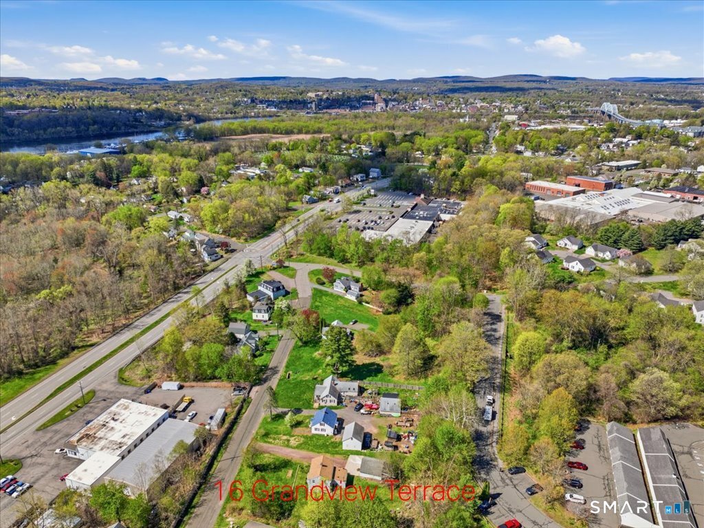 16 Grandview Terrace
