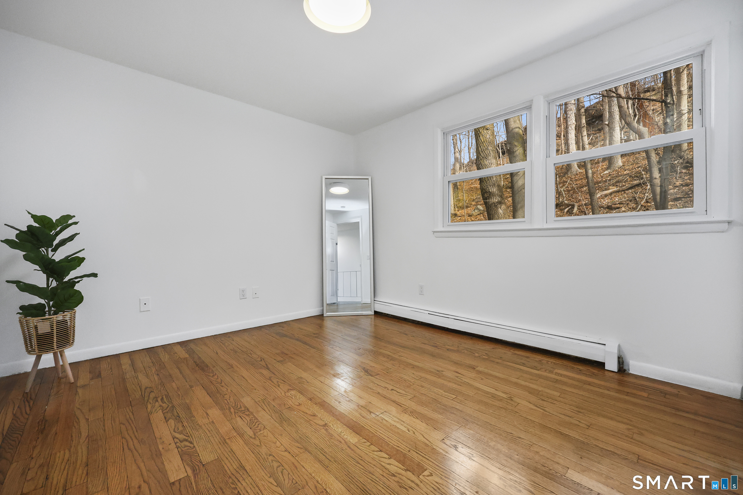 305 Mill Rock Road 305