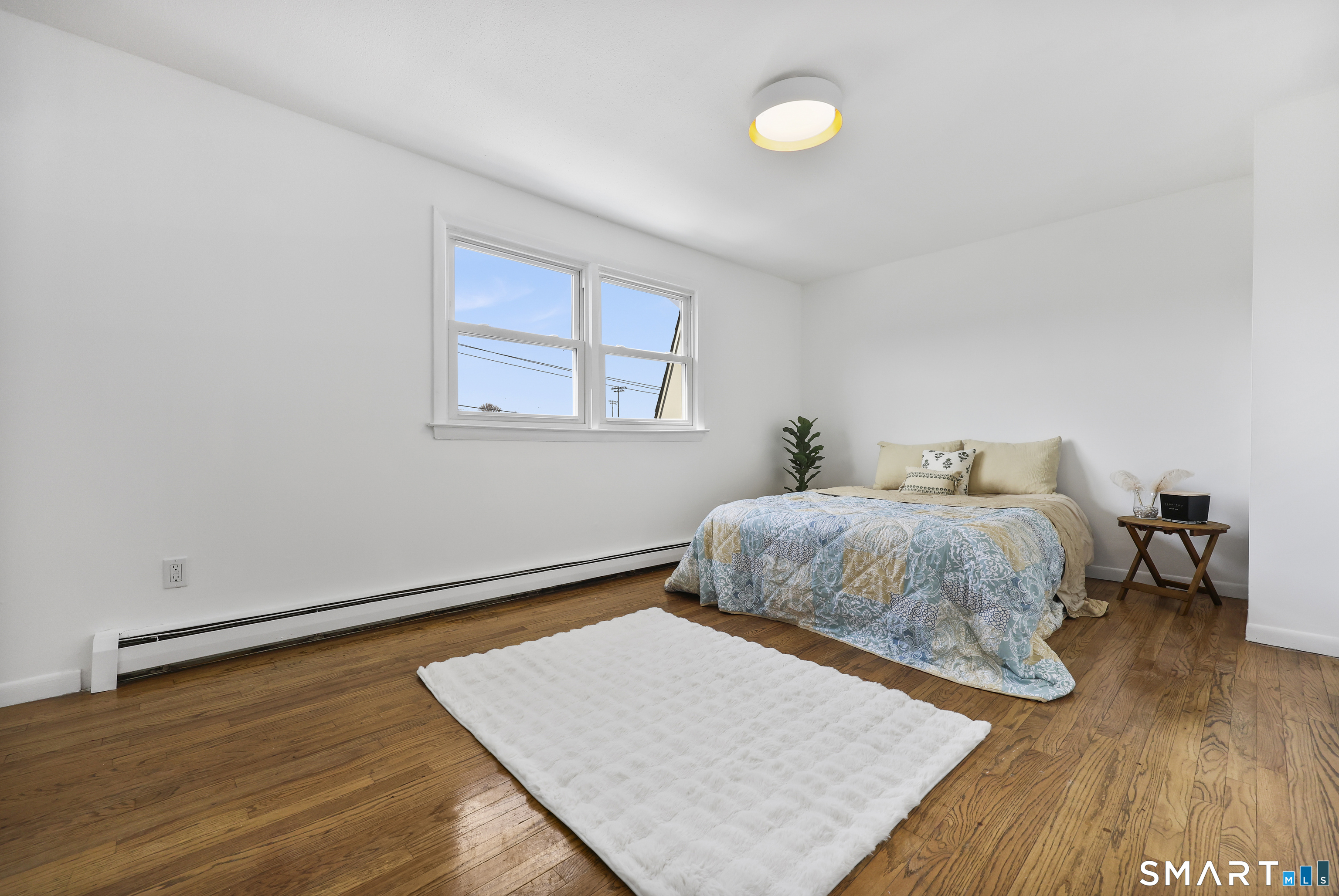 305 Mill Rock Road 305