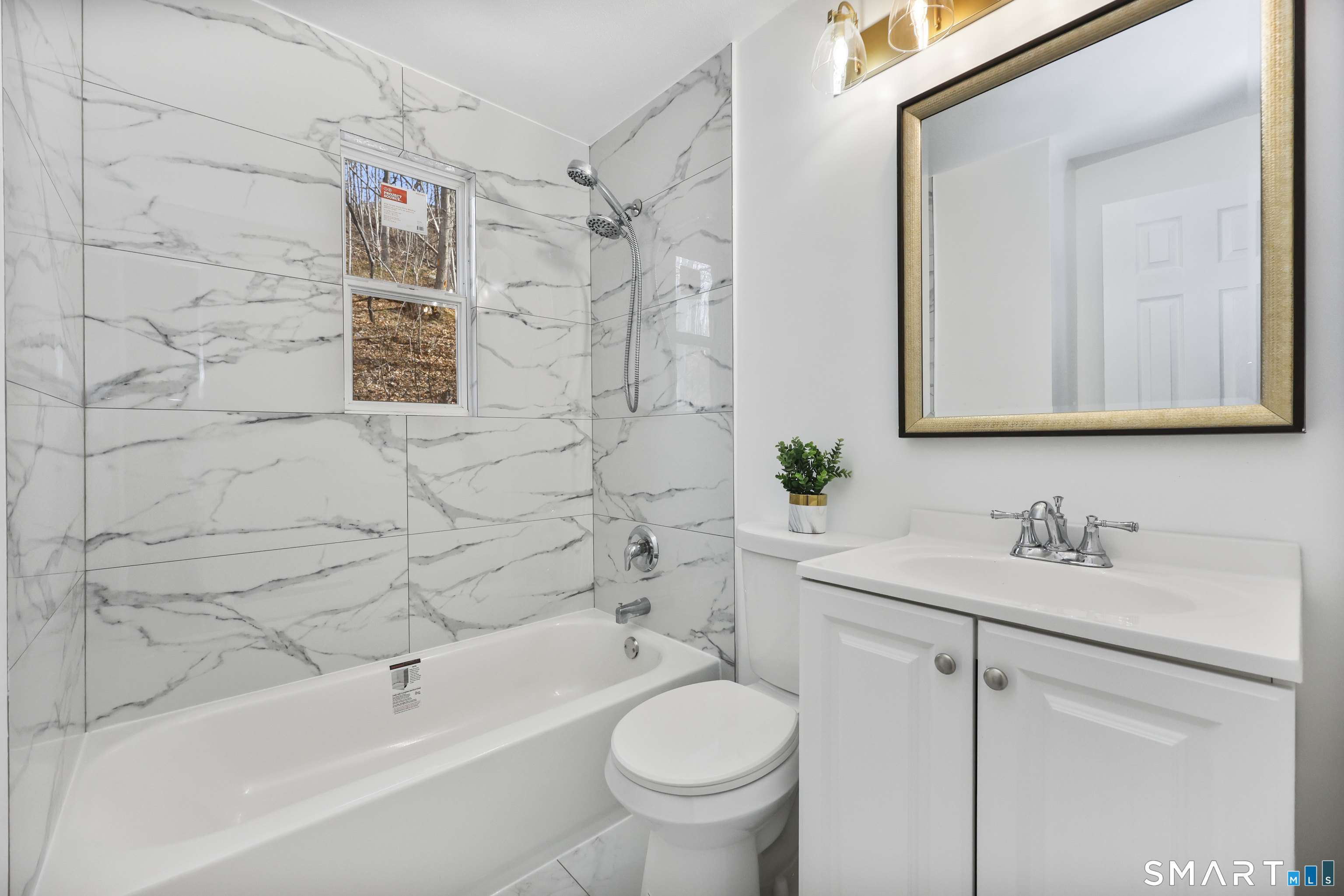 305 Mill Rock Road 305