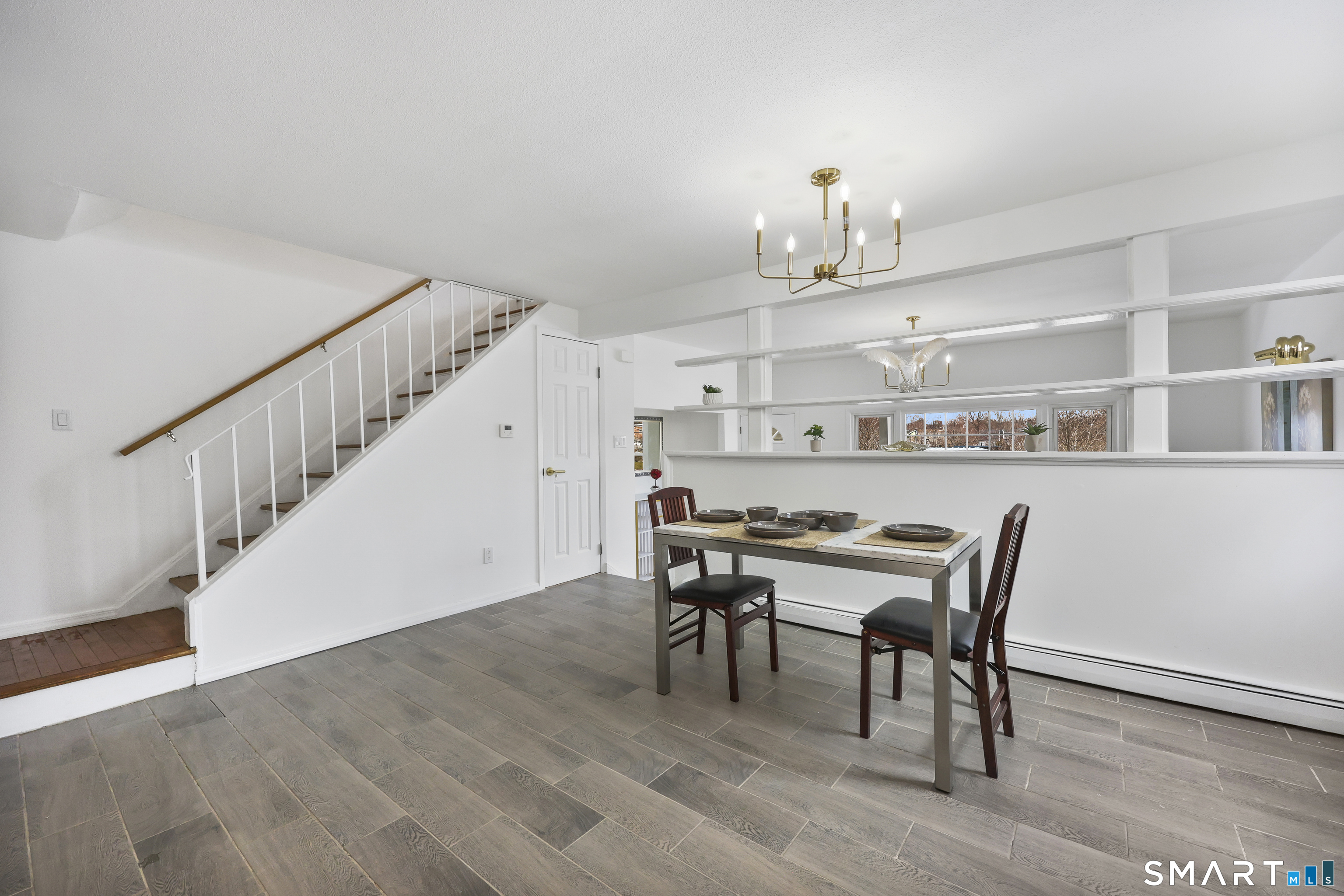 305 Mill Rock Road 305