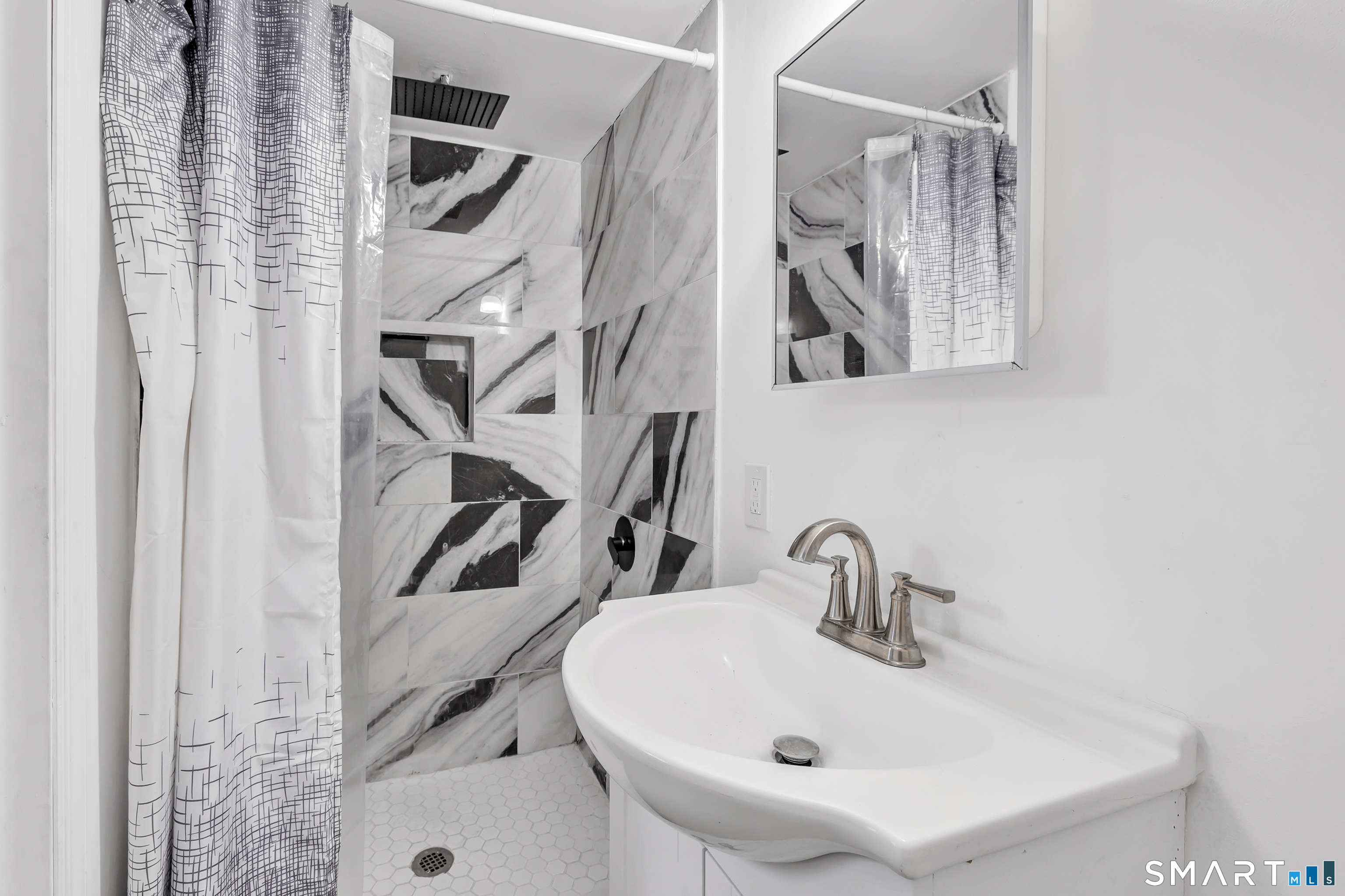 57 Forest Lawn Avenue