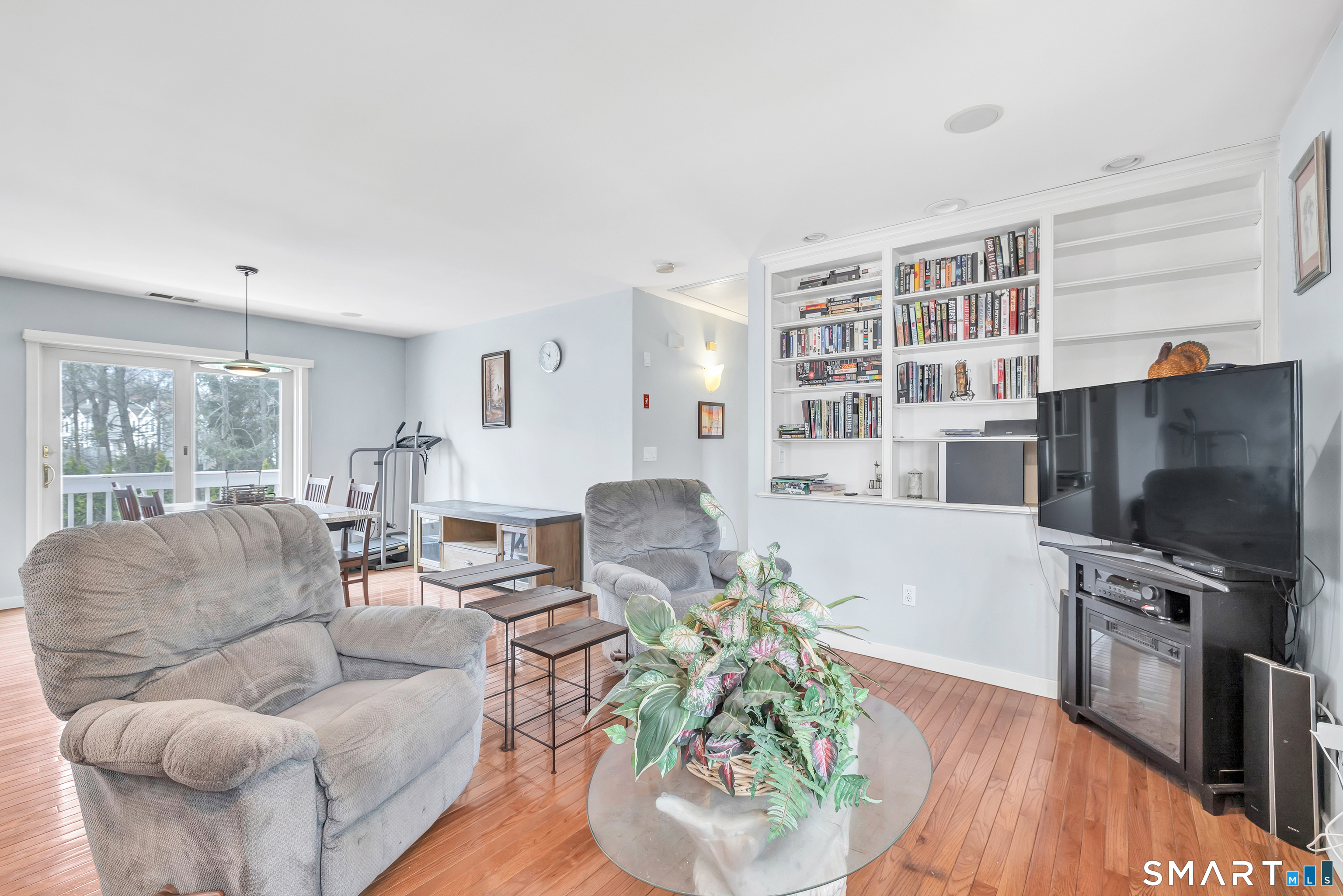 57 Forest Lawn Avenue