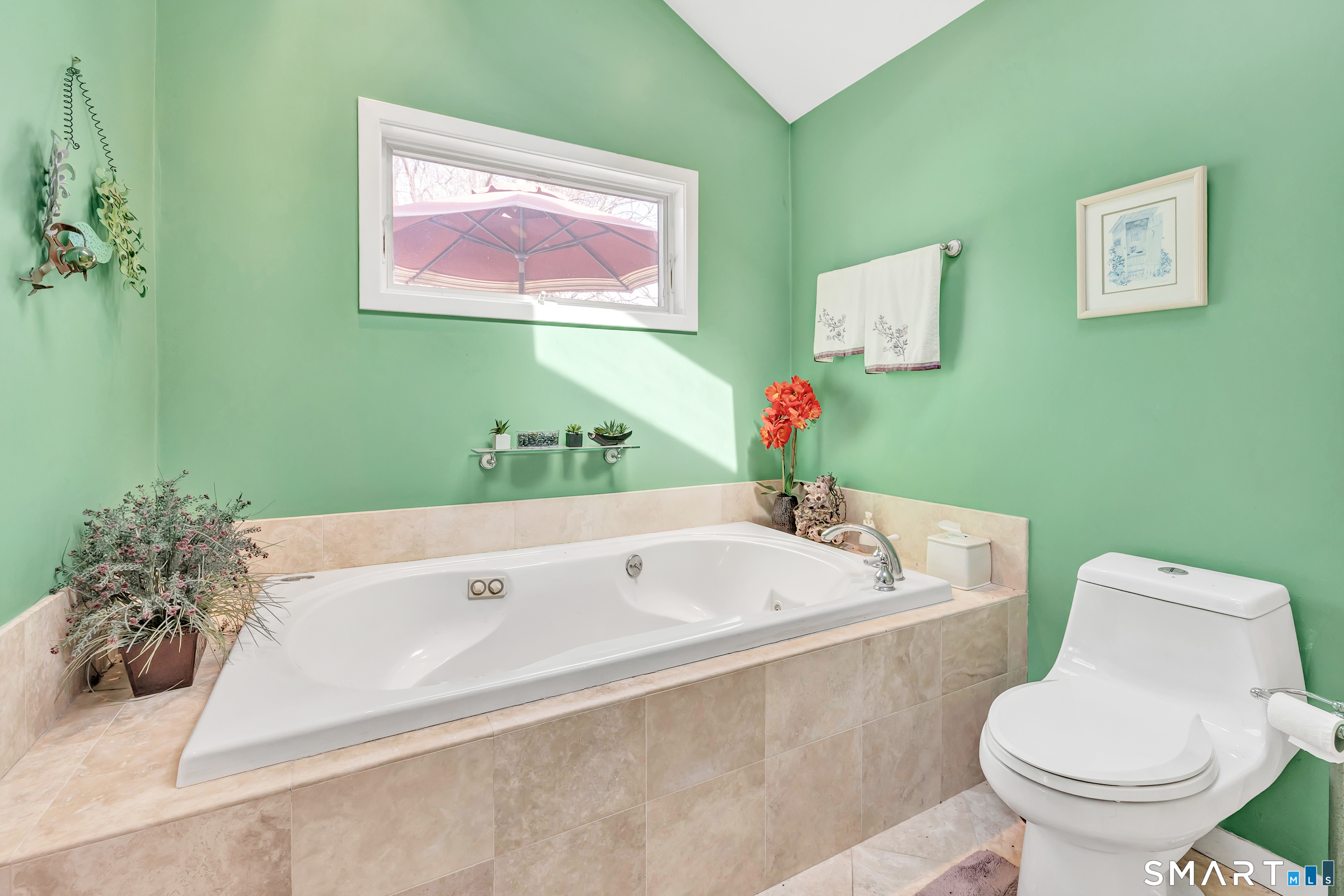 57 Forest Lawn Avenue