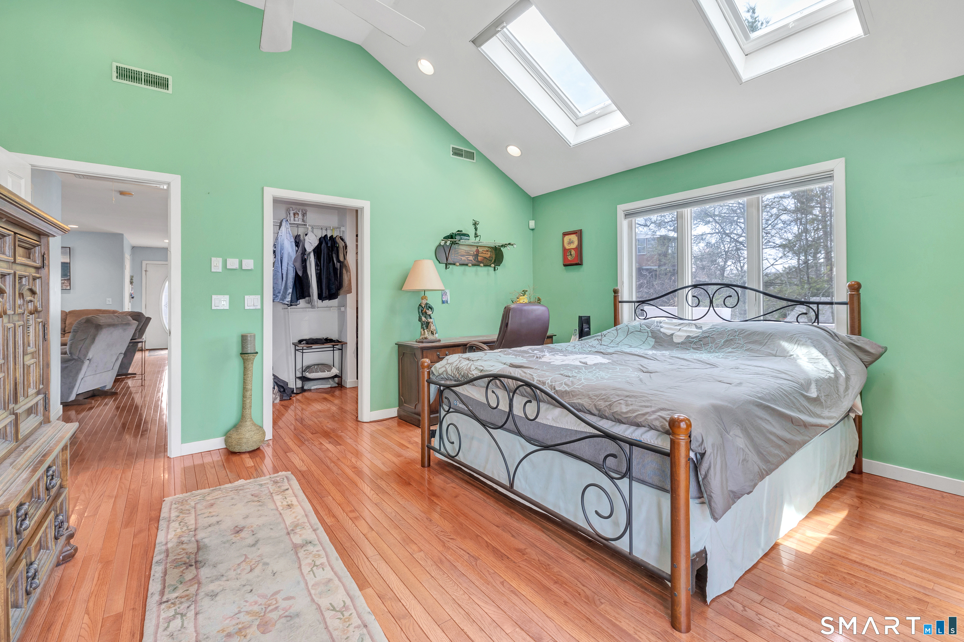 57 Forest Lawn Avenue