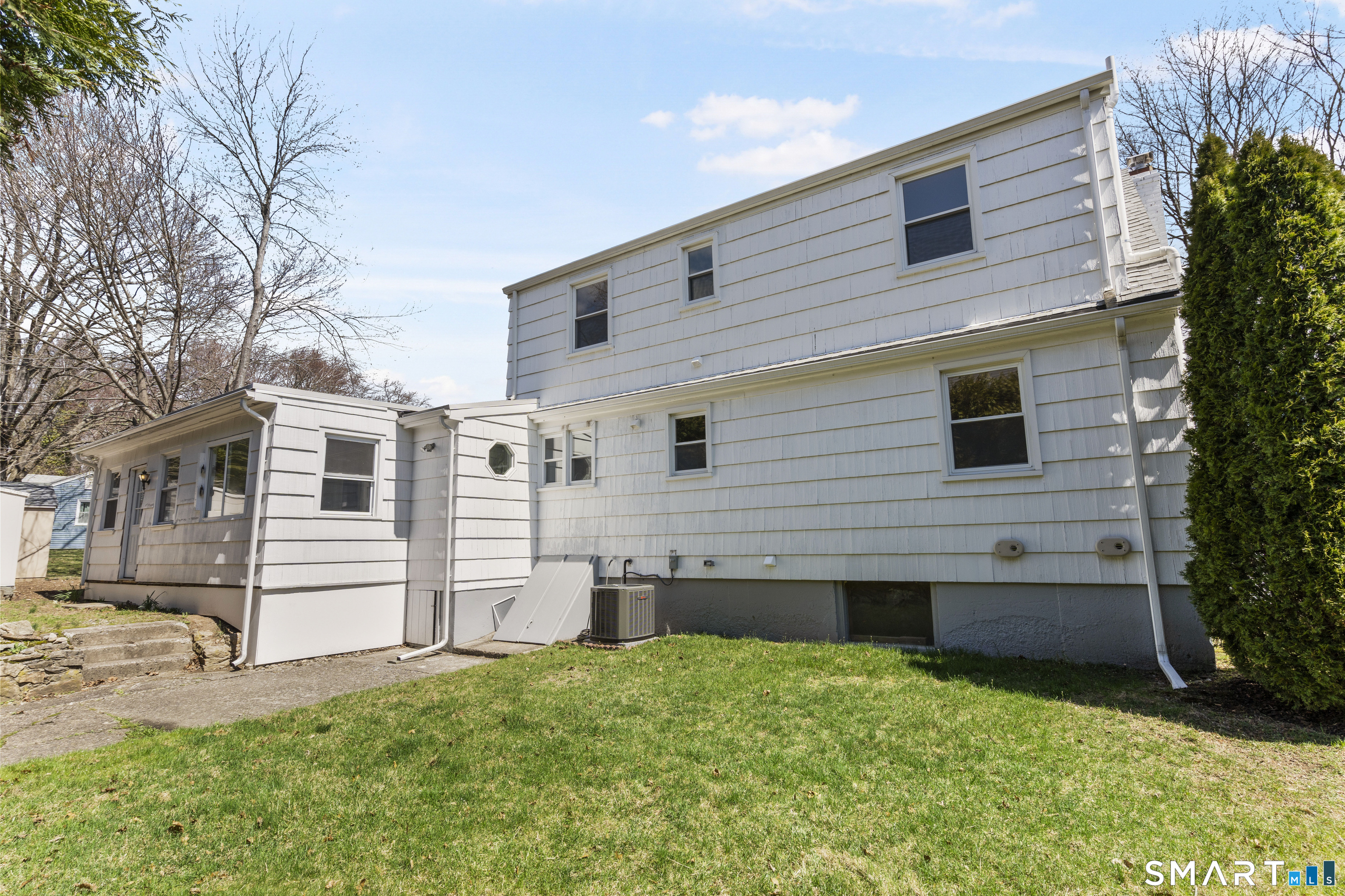 7 Fairview Avenue