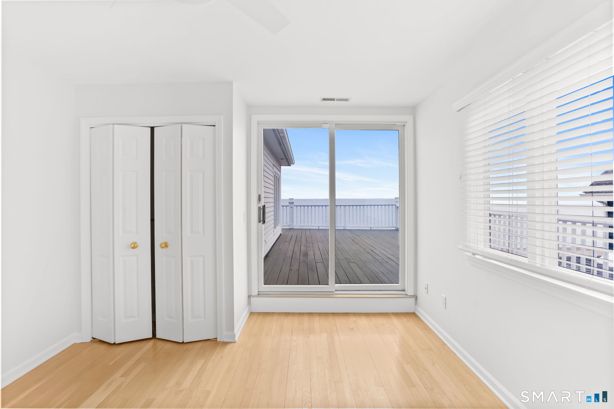 1149 & 1148 Fairfield Beach Road