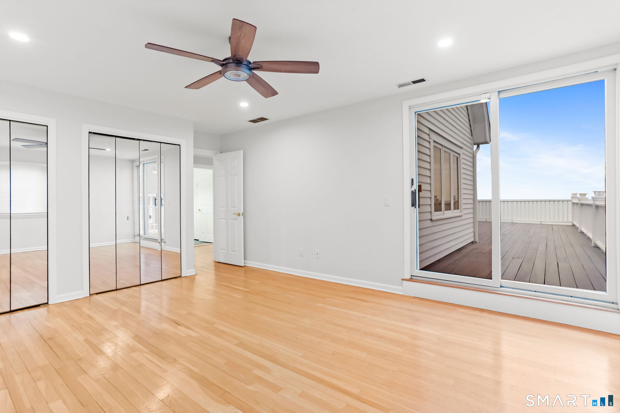 1149 & 1148 Fairfield Beach Road