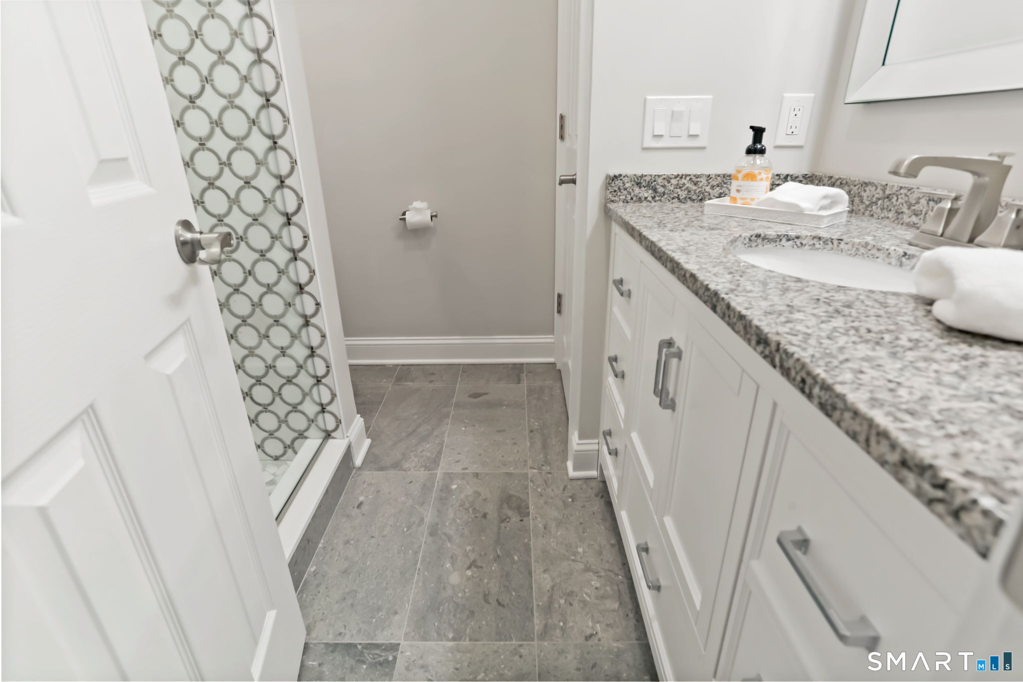 1149 & 1148 Fairfield Beach Road