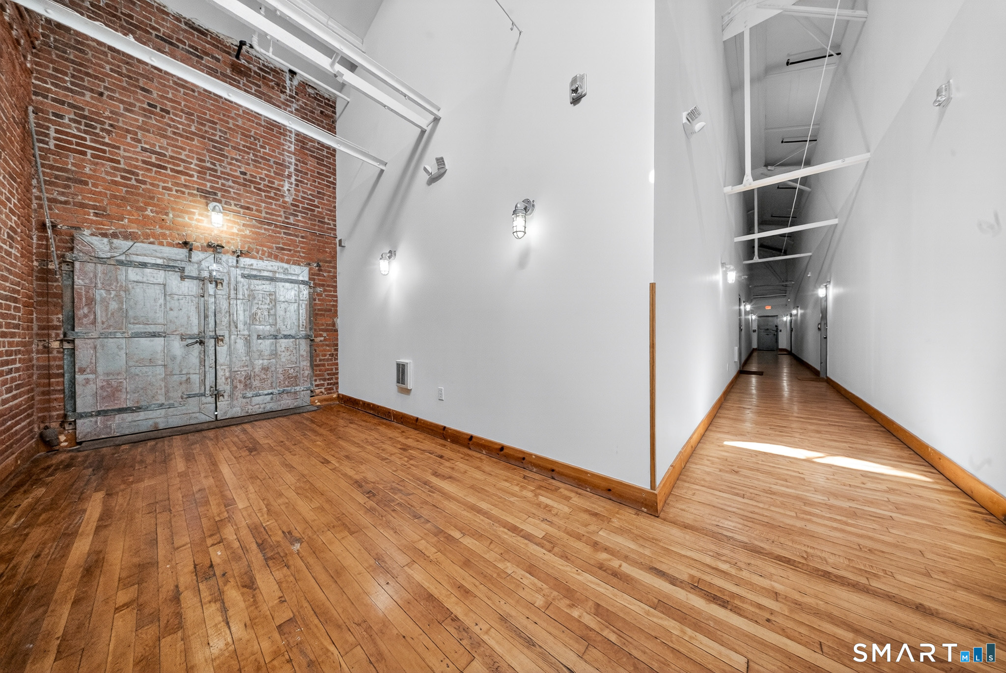 325 Lafayette Street 8309