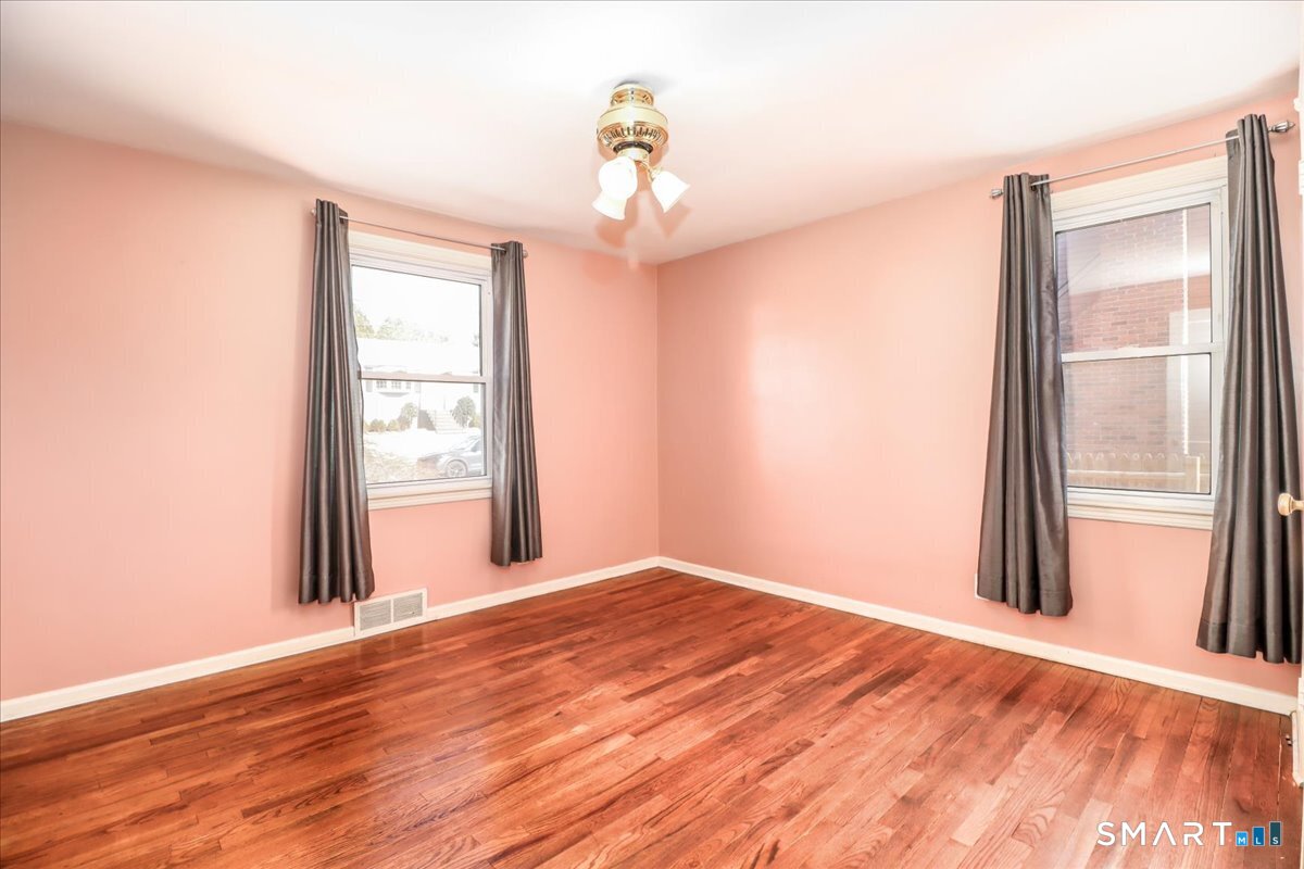 133 Marlborough Terrace