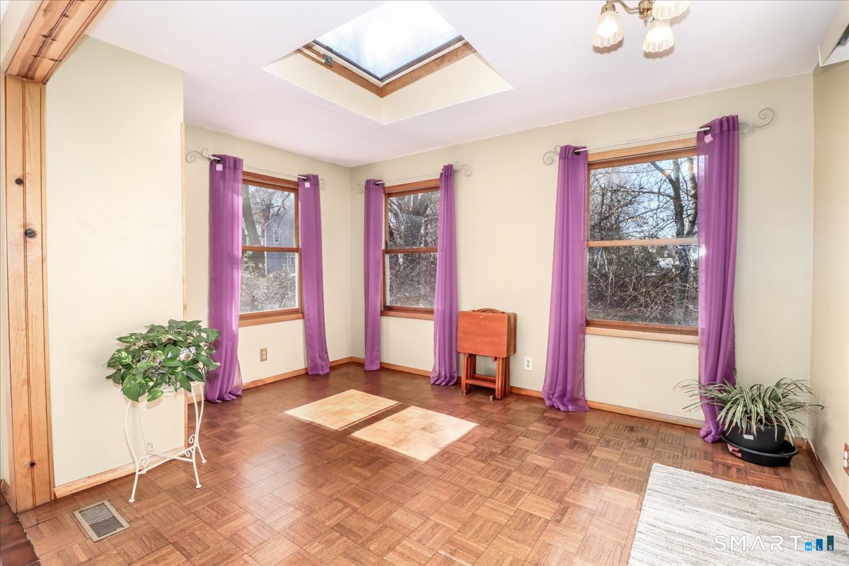 133 Marlborough Terrace