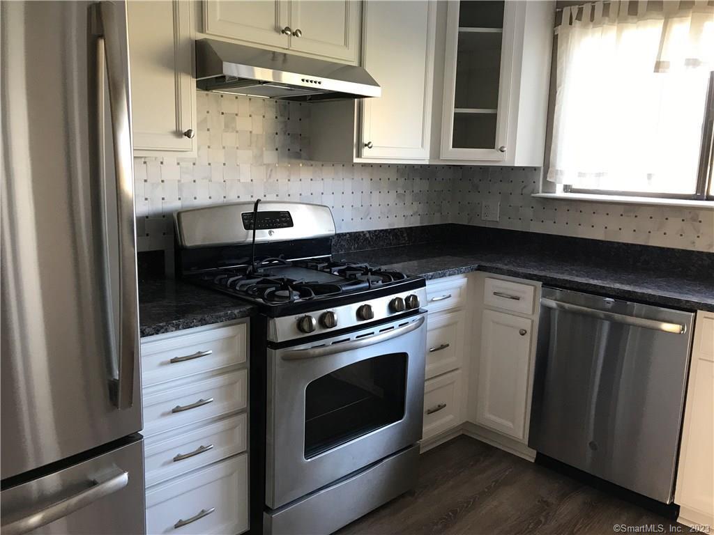 85 Viscount Drive 11D