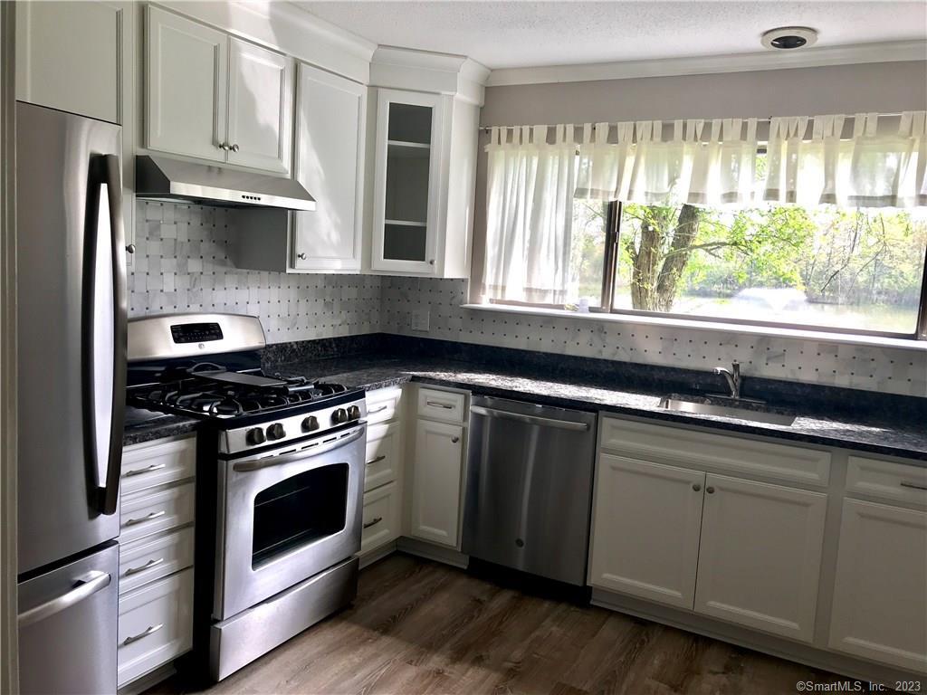 85 Viscount Drive 11D