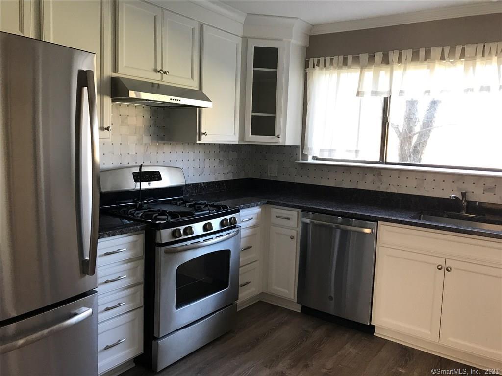 85 Viscount Drive 11D