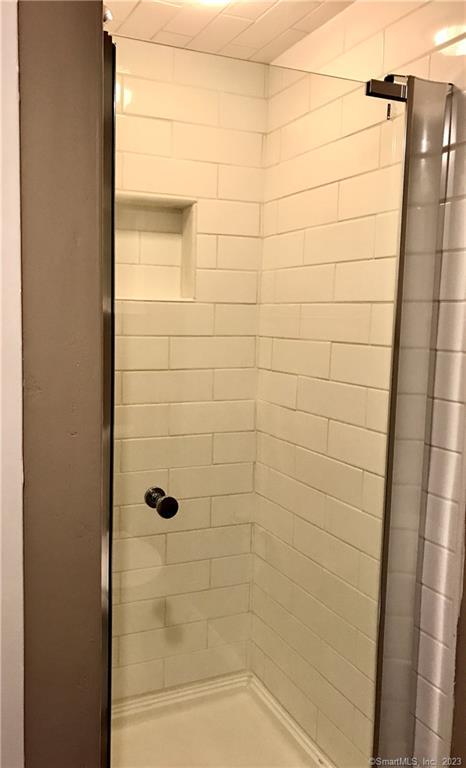 85 Viscount Drive 11D