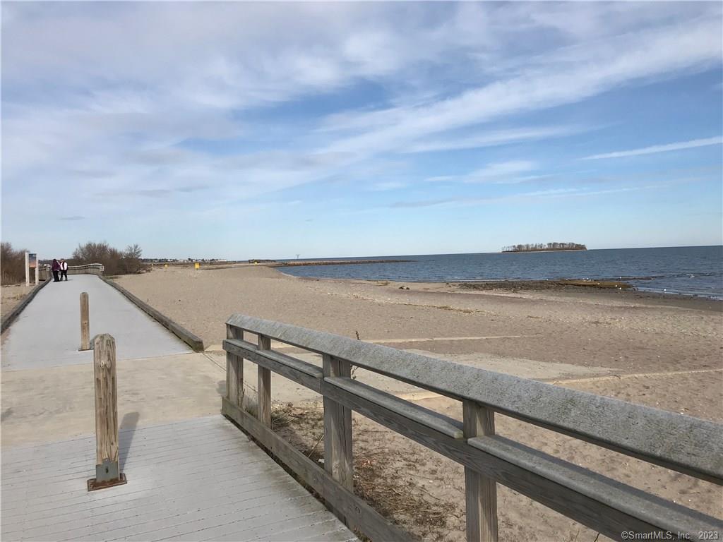 85 Viscount Drive 11D