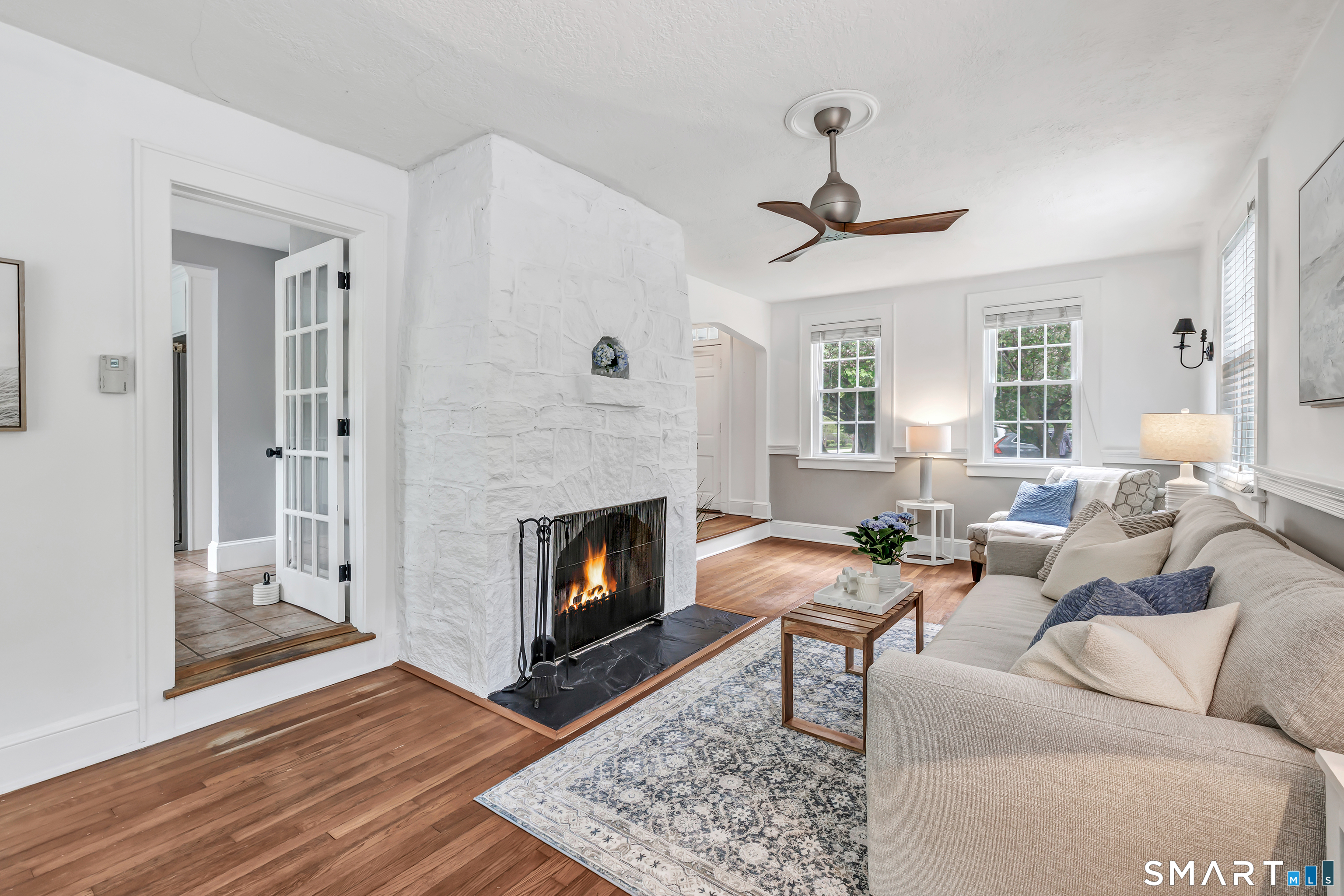 464 Round Hill Road