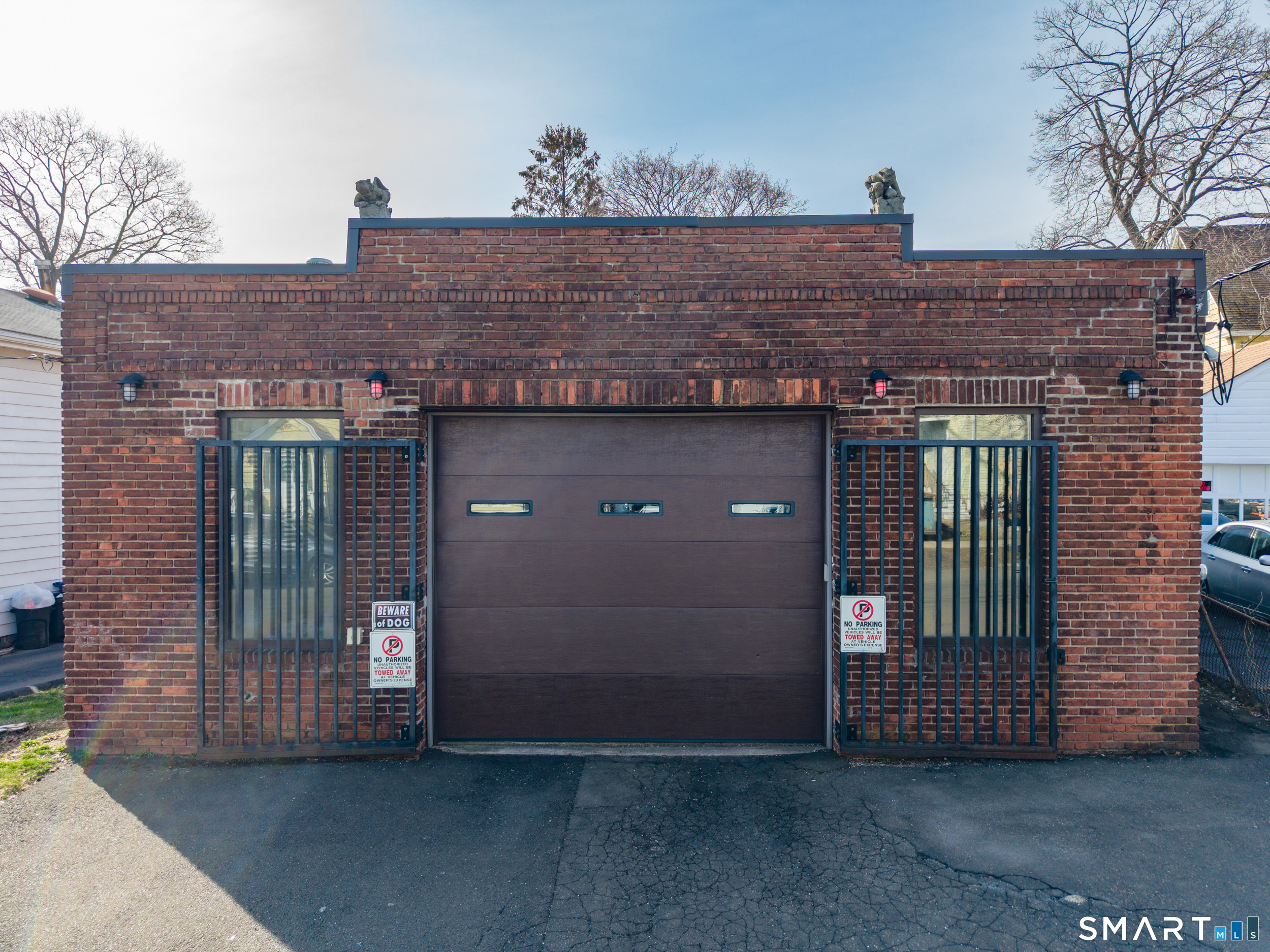 468 Blohm Street