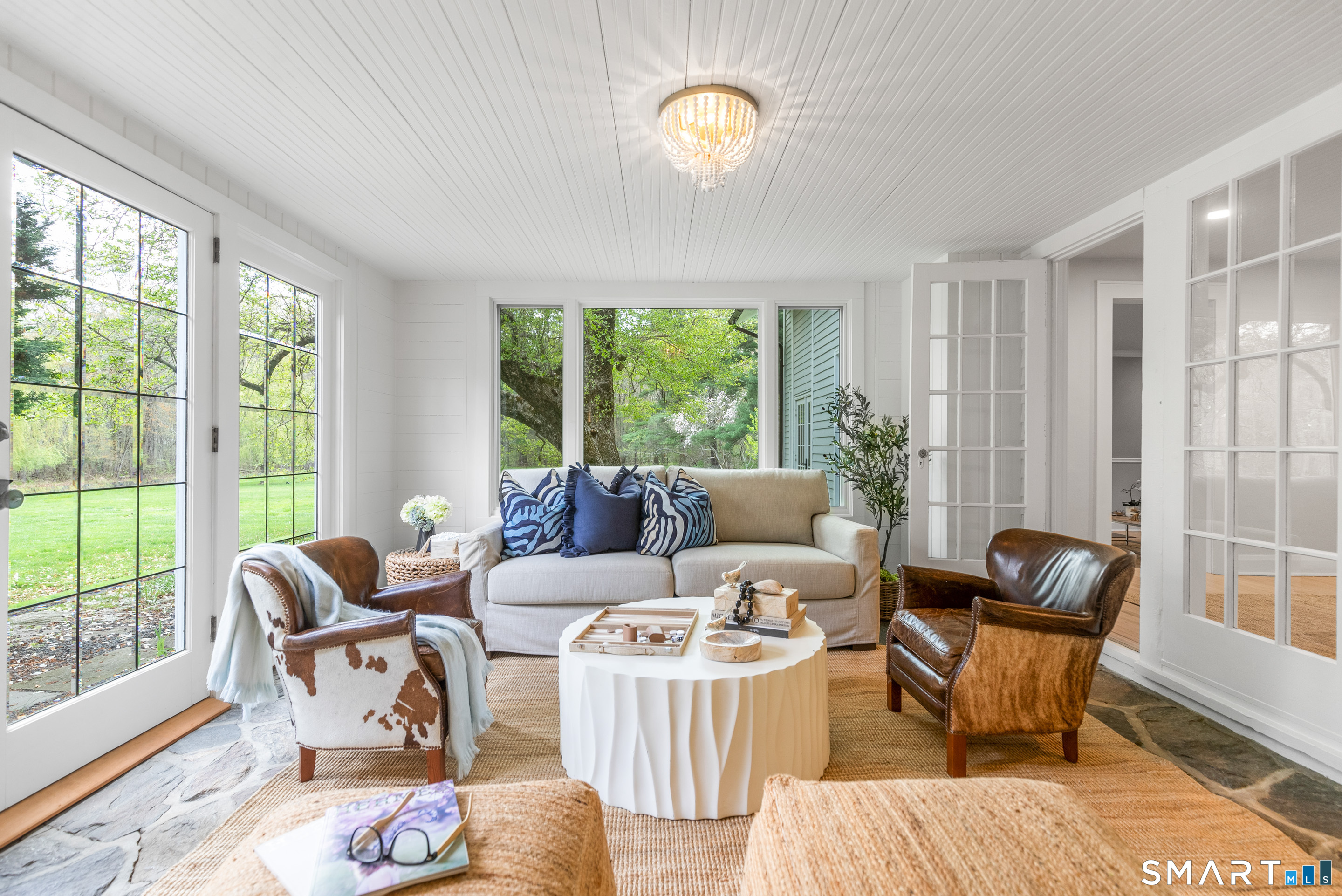 3810 Congress Street