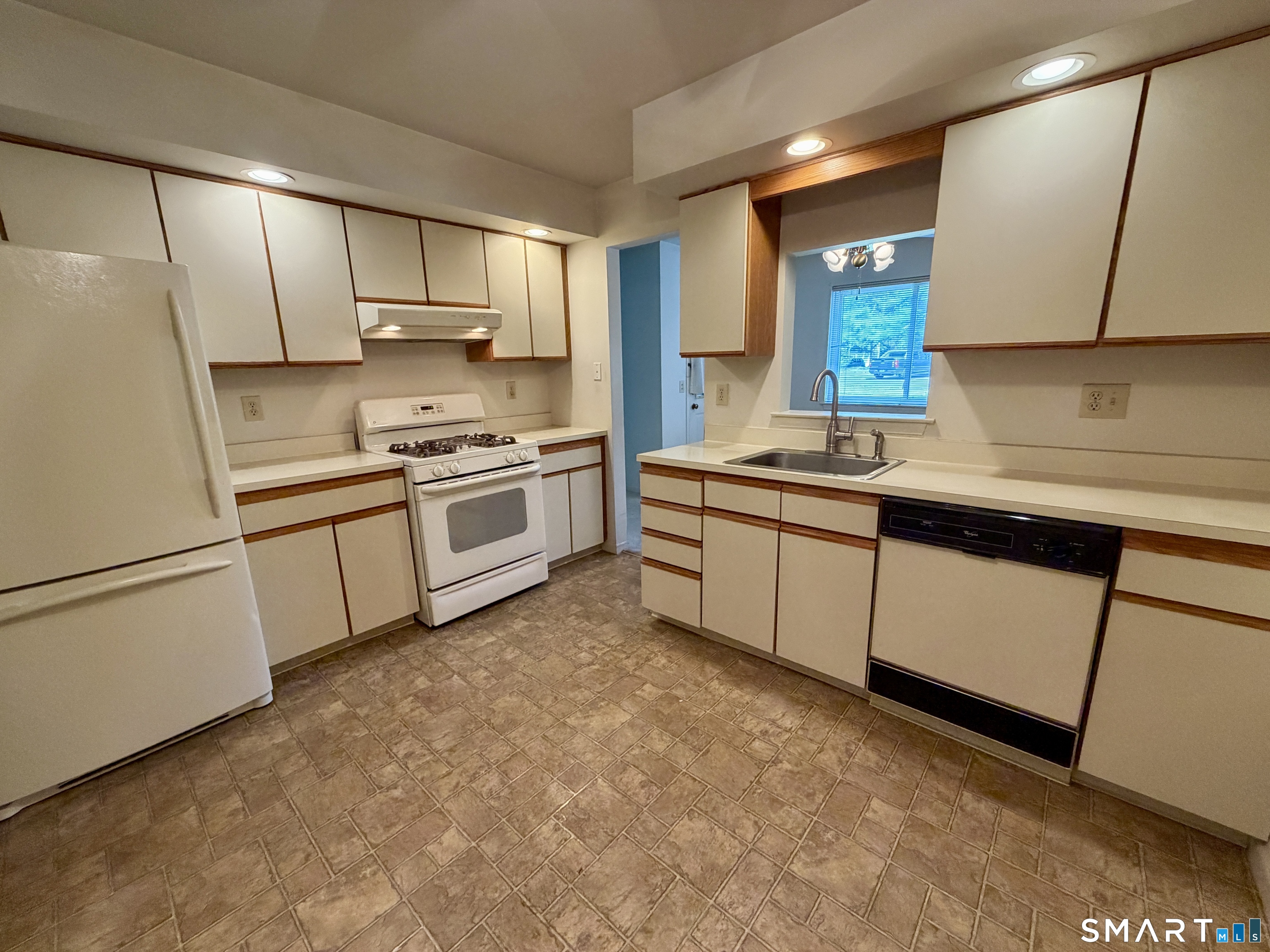 210 Windgate Circle A