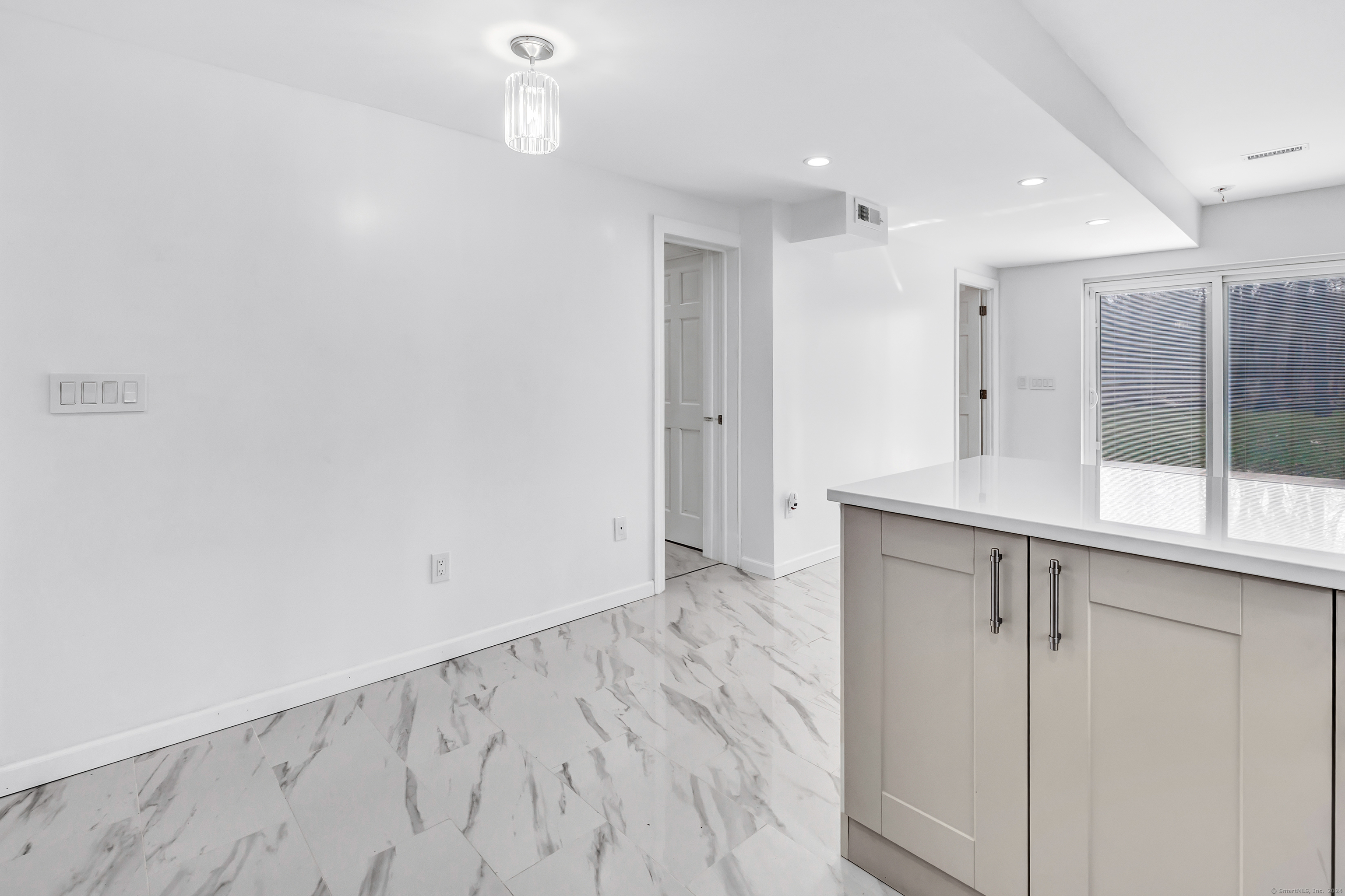 1620 North Peters Lane