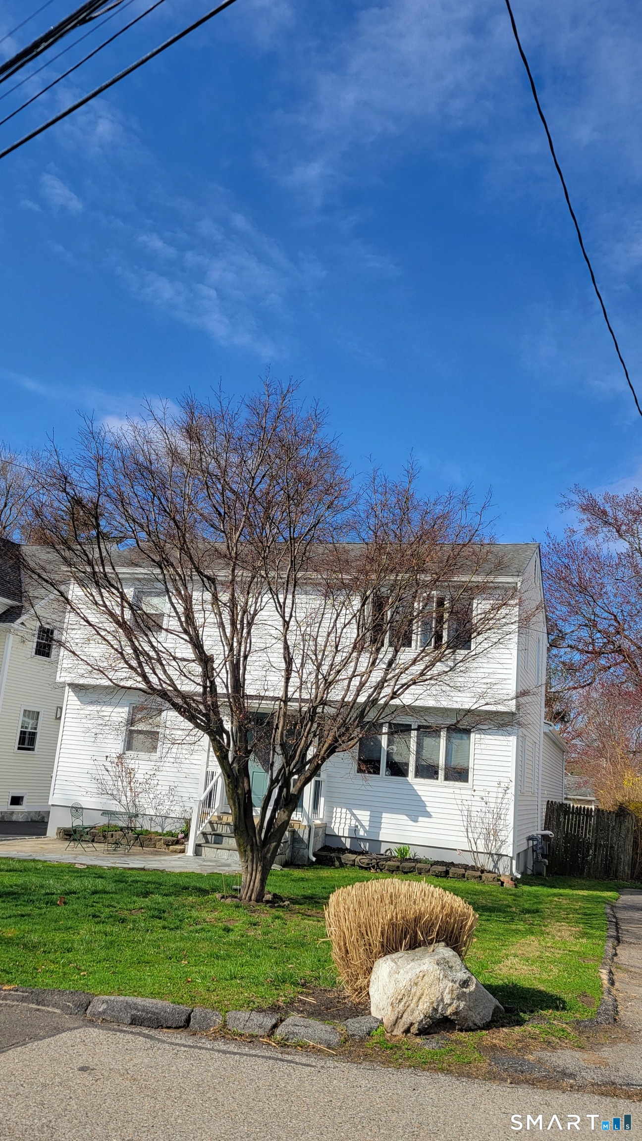 27 Hyatt Avenue