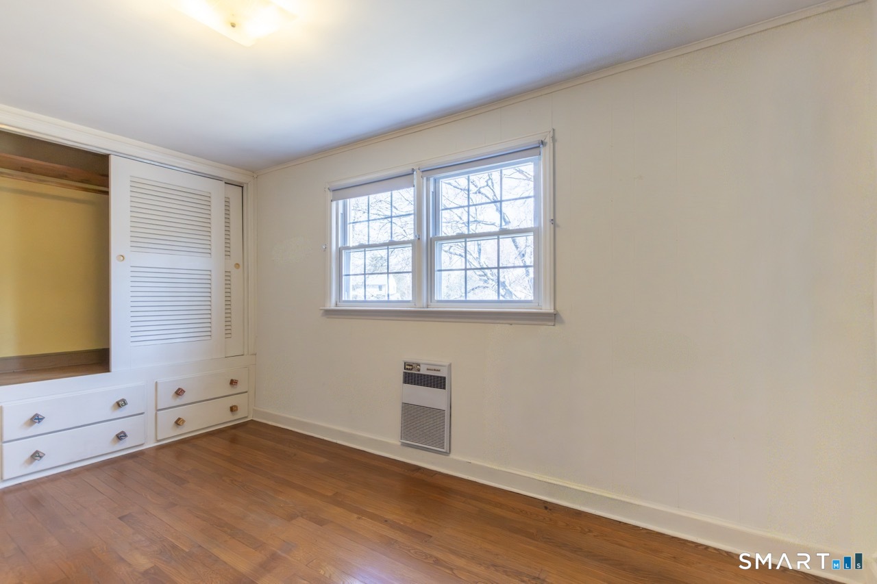 146 Warde Terrace