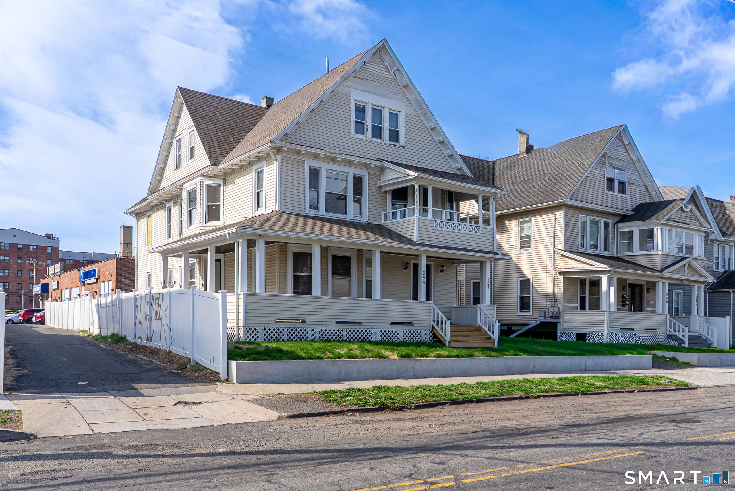 259 Laurel Avenue 2