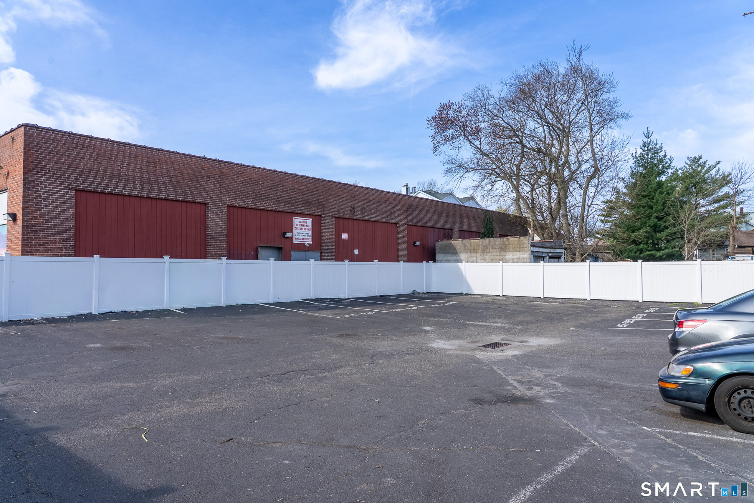 259 Laurel Avenue 2