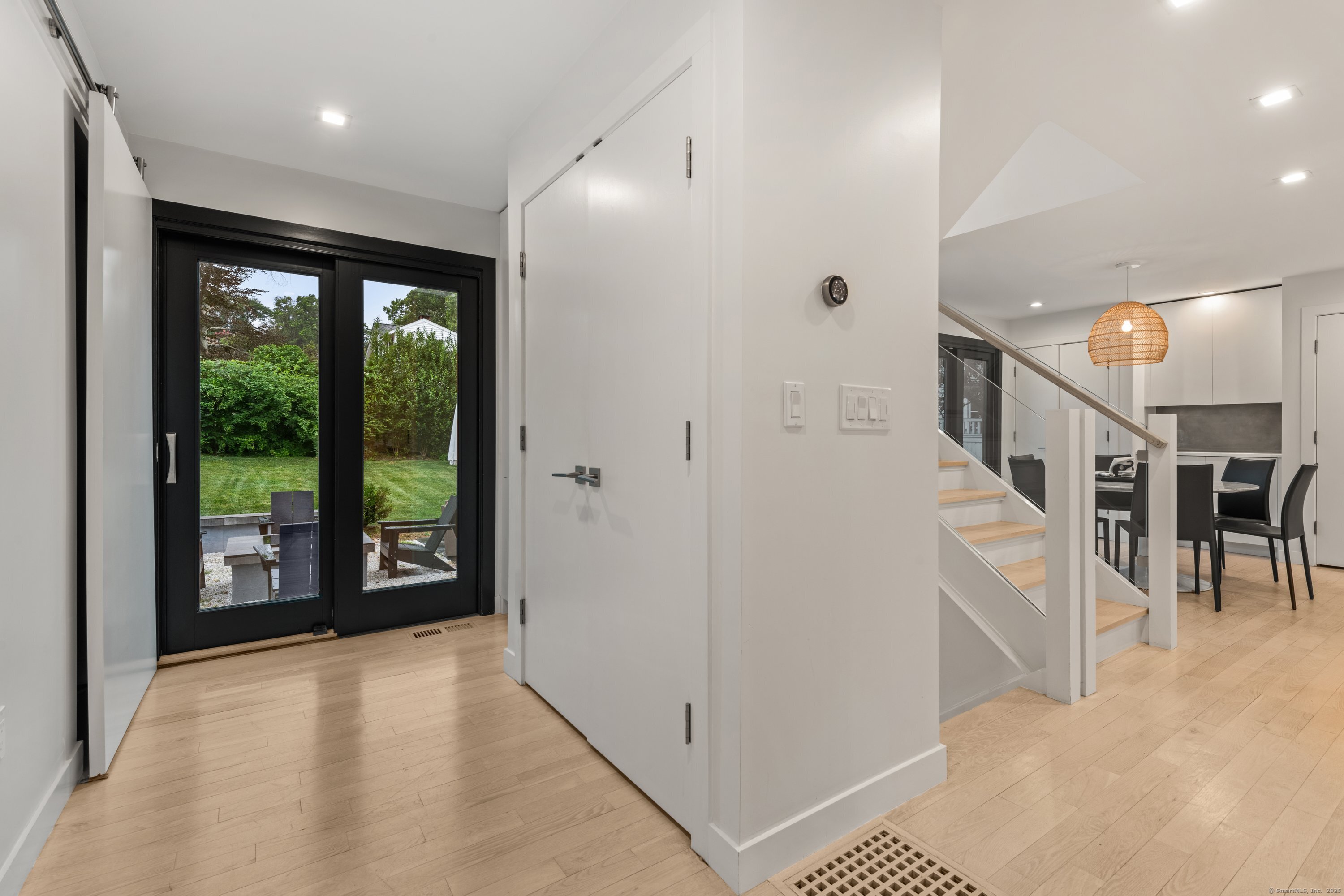 200 Hillspoint Road