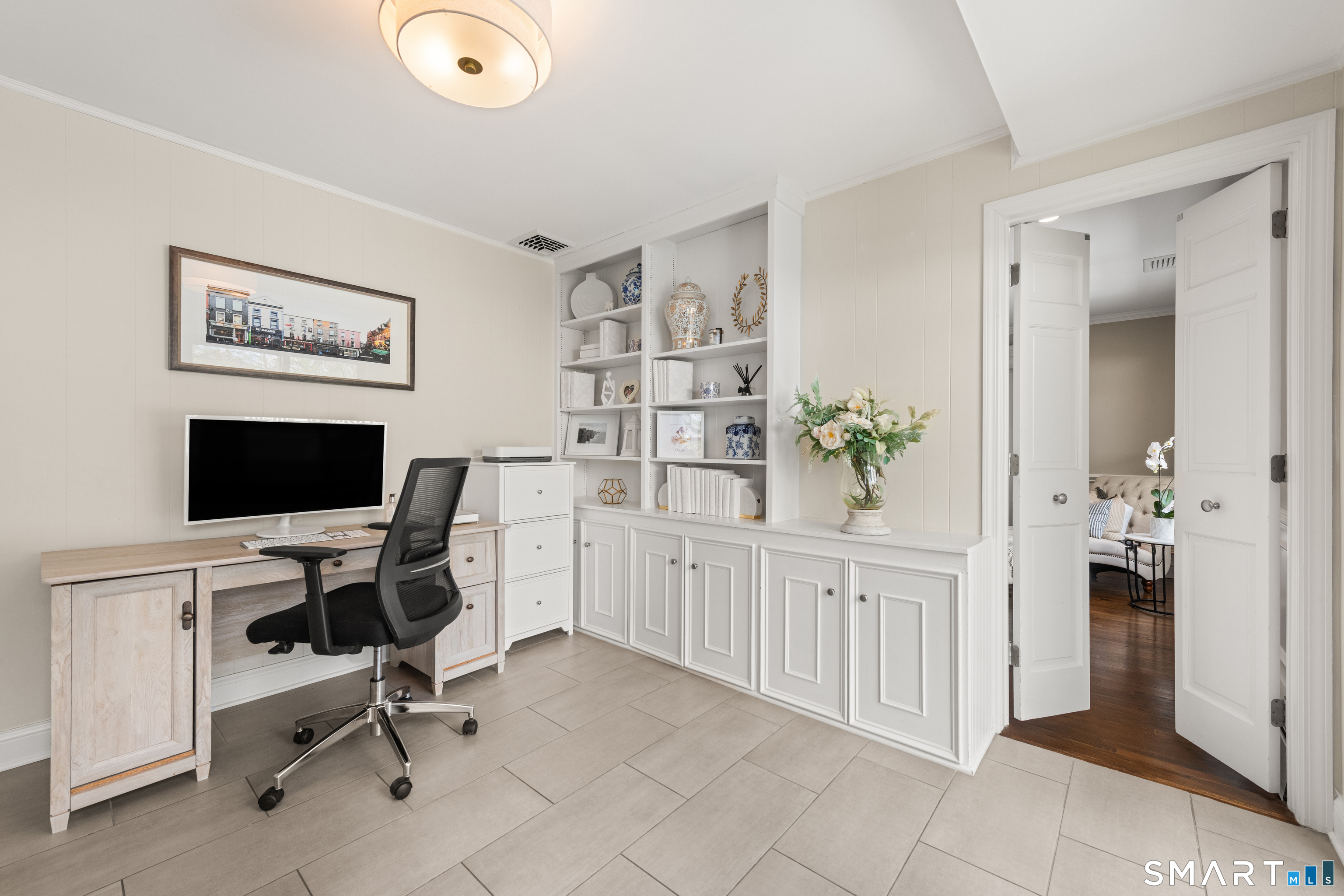 24 Blue Ribbon Drive