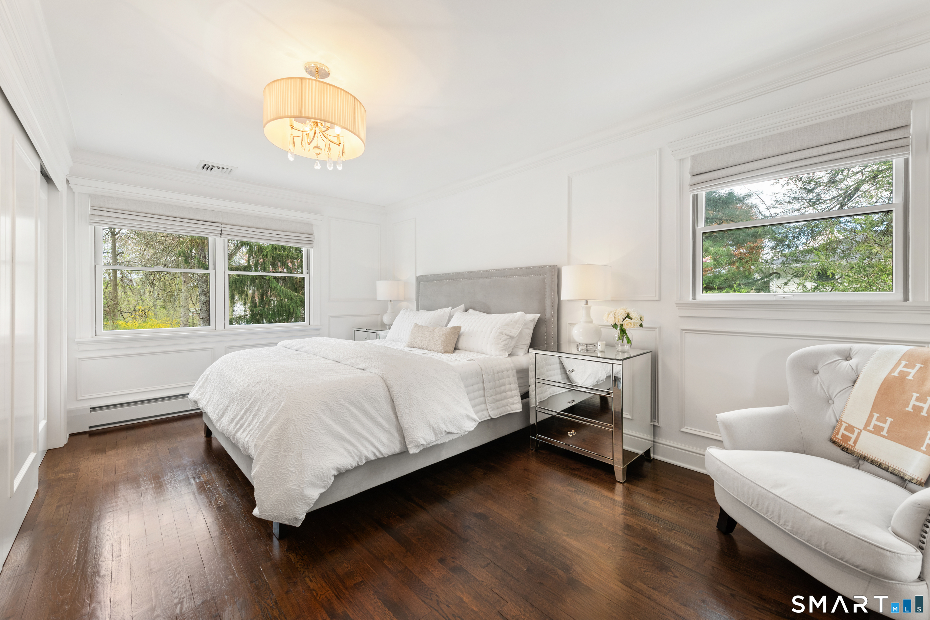 24 Blue Ribbon Drive