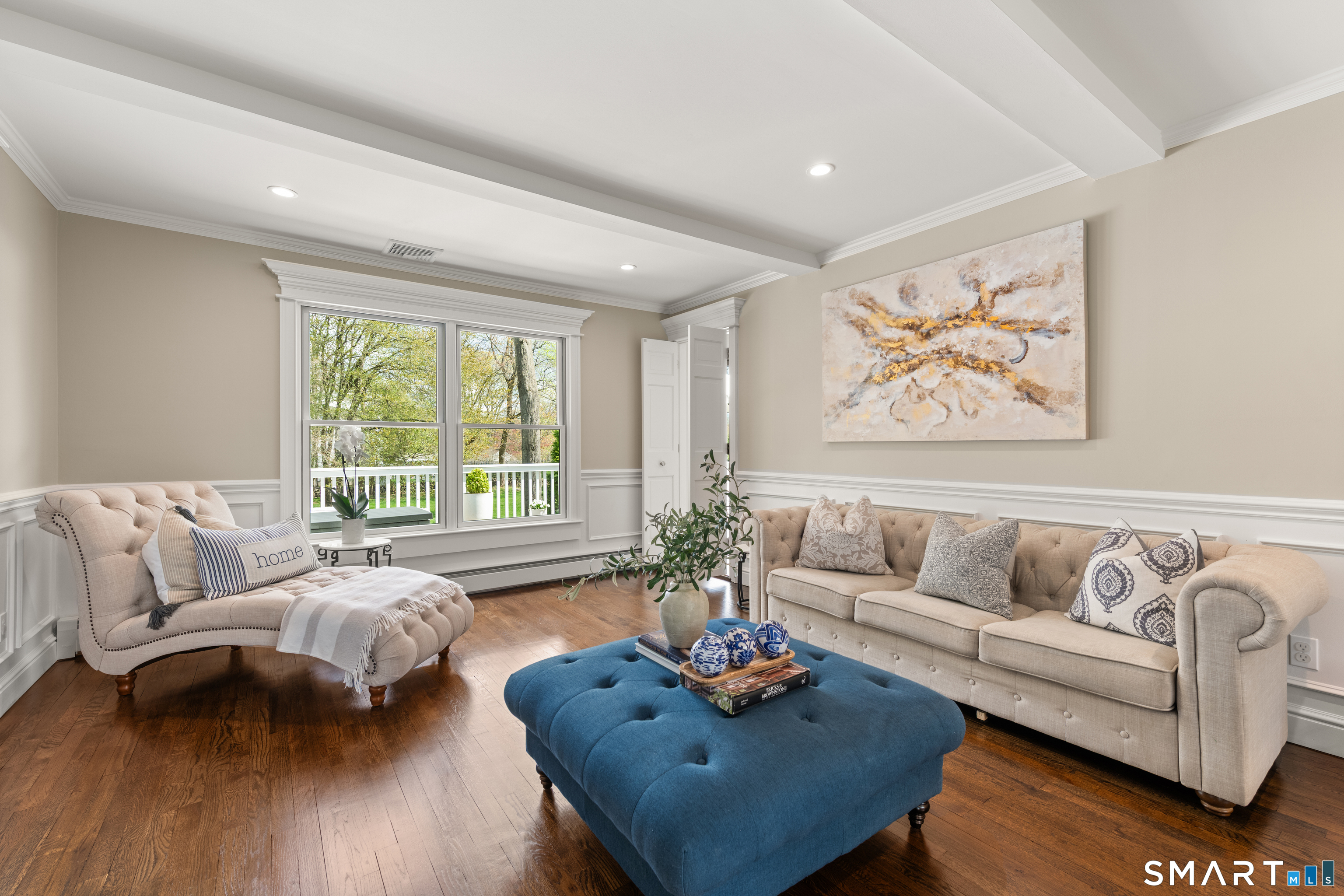 24 Blue Ribbon Drive