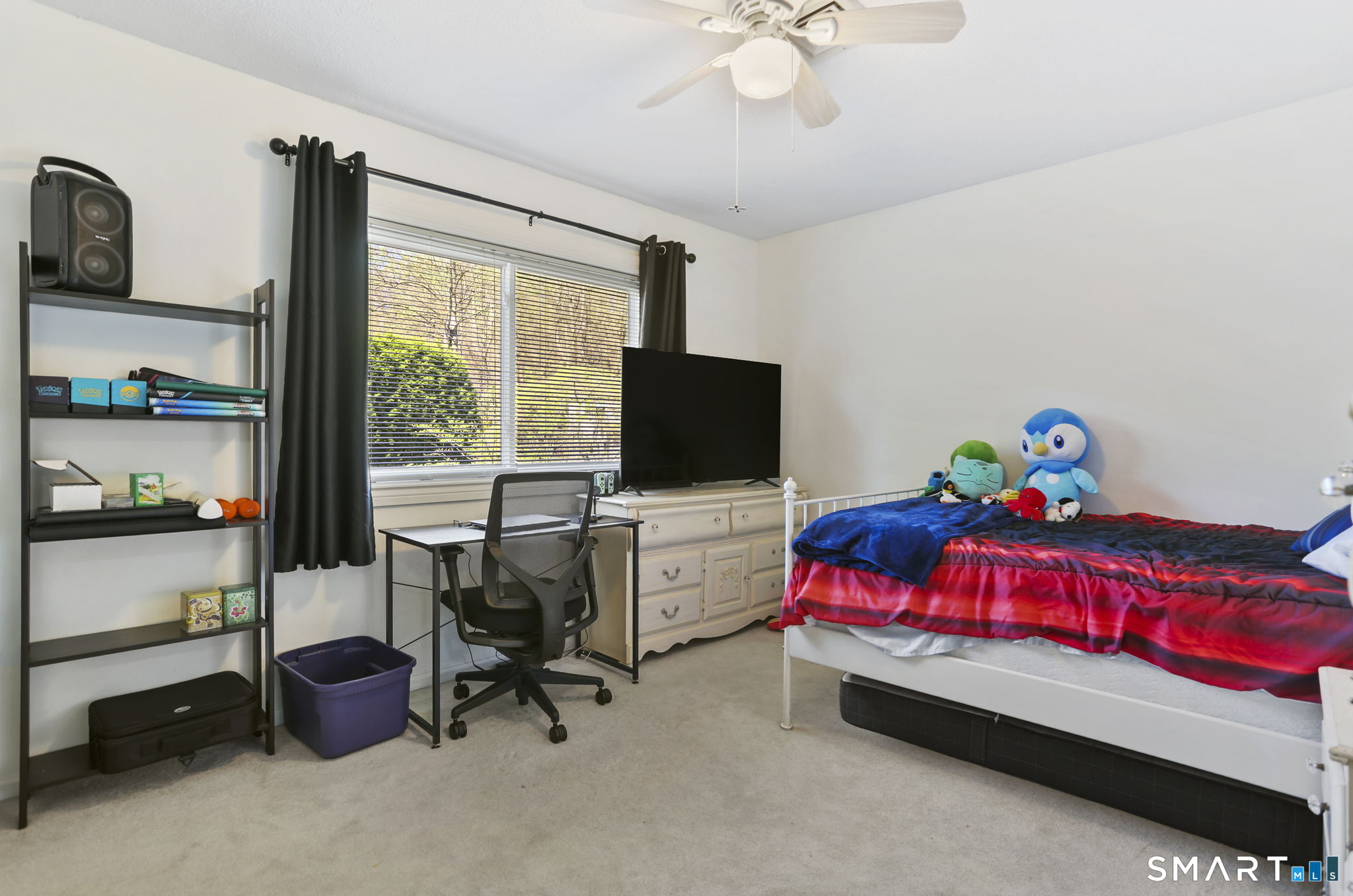 100 Ten Coat Lane 2C