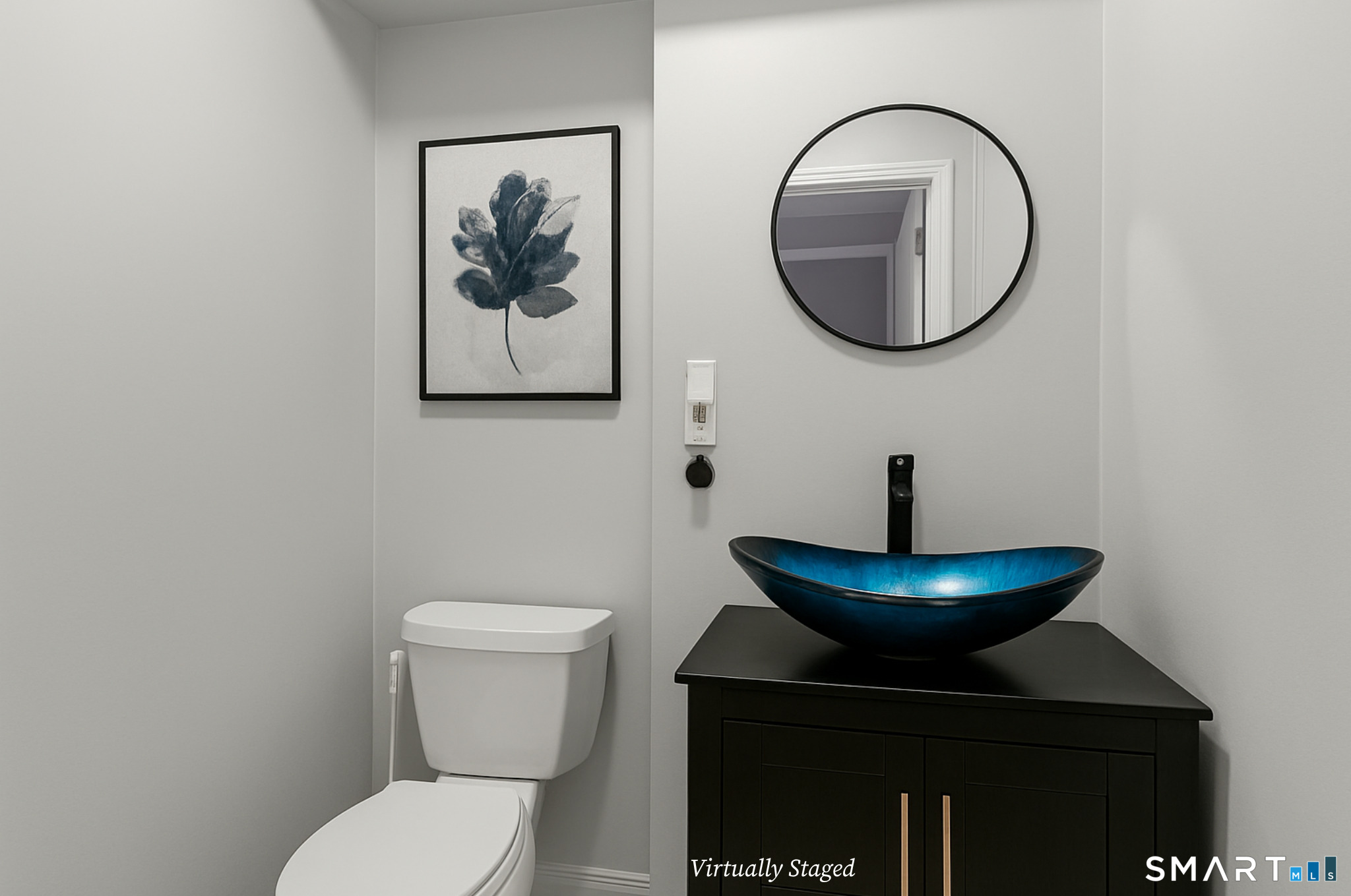 100 Ten Coat Lane 2C