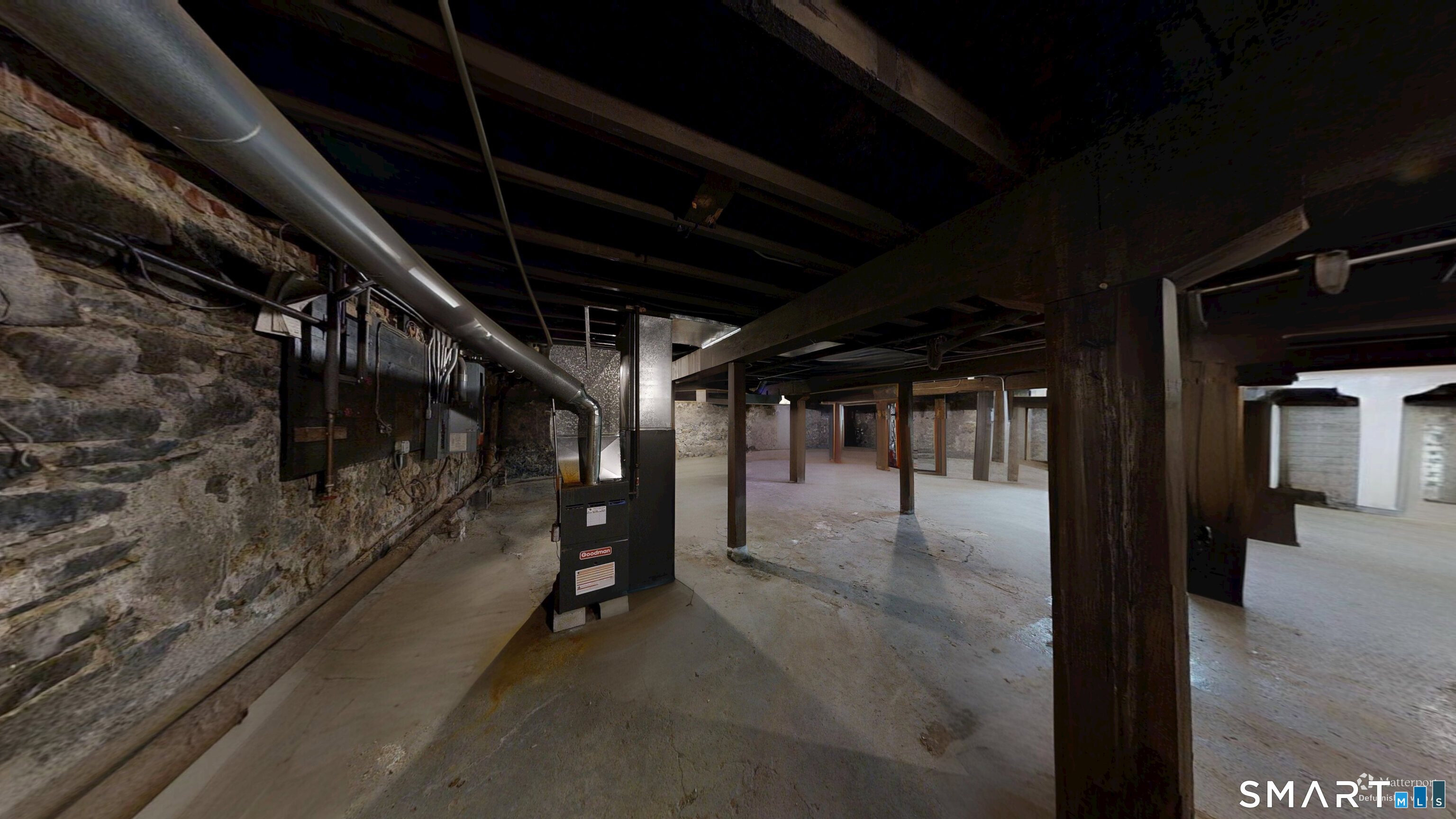 725 Housatonic Avenue