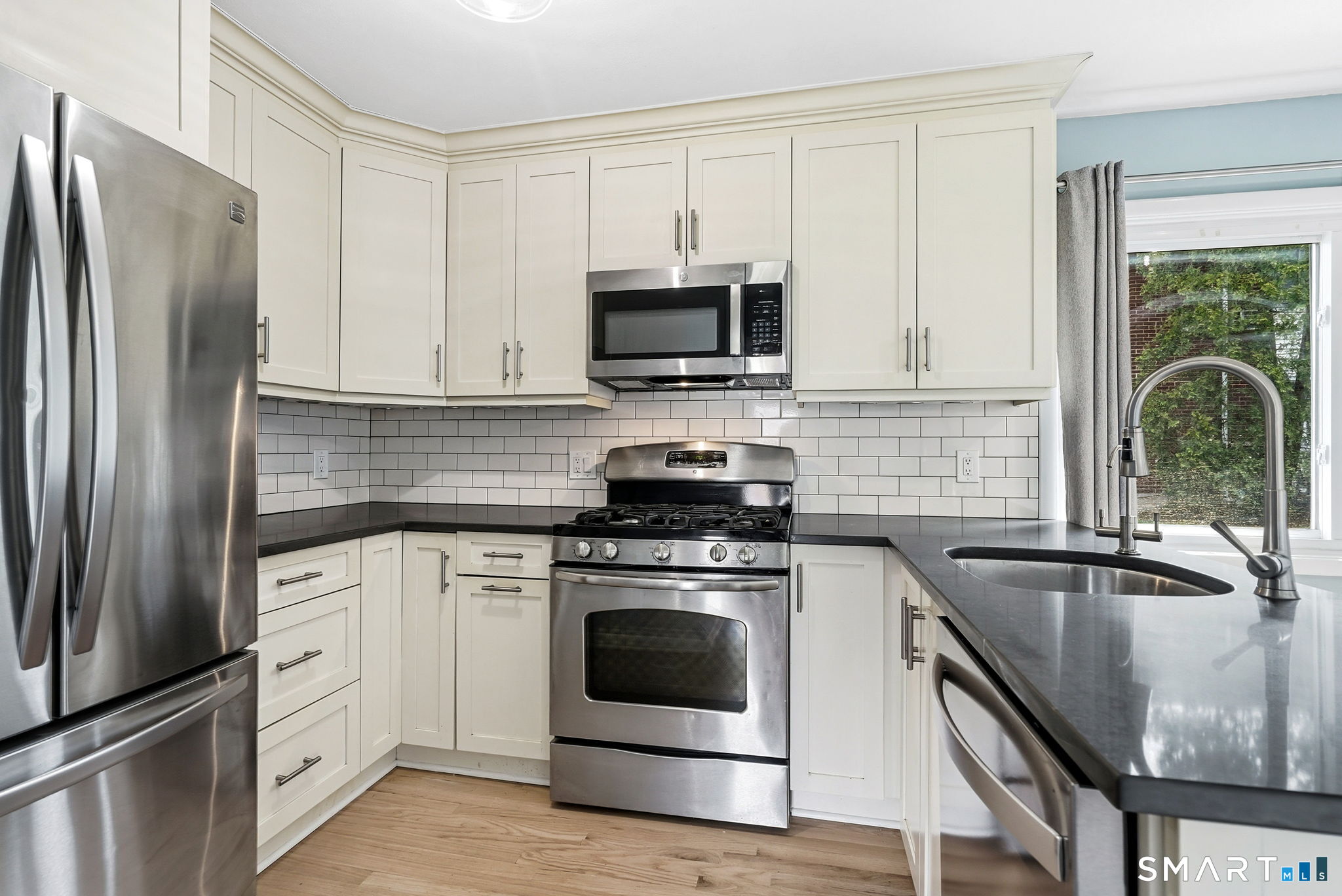 80 County Street Unit: 8A