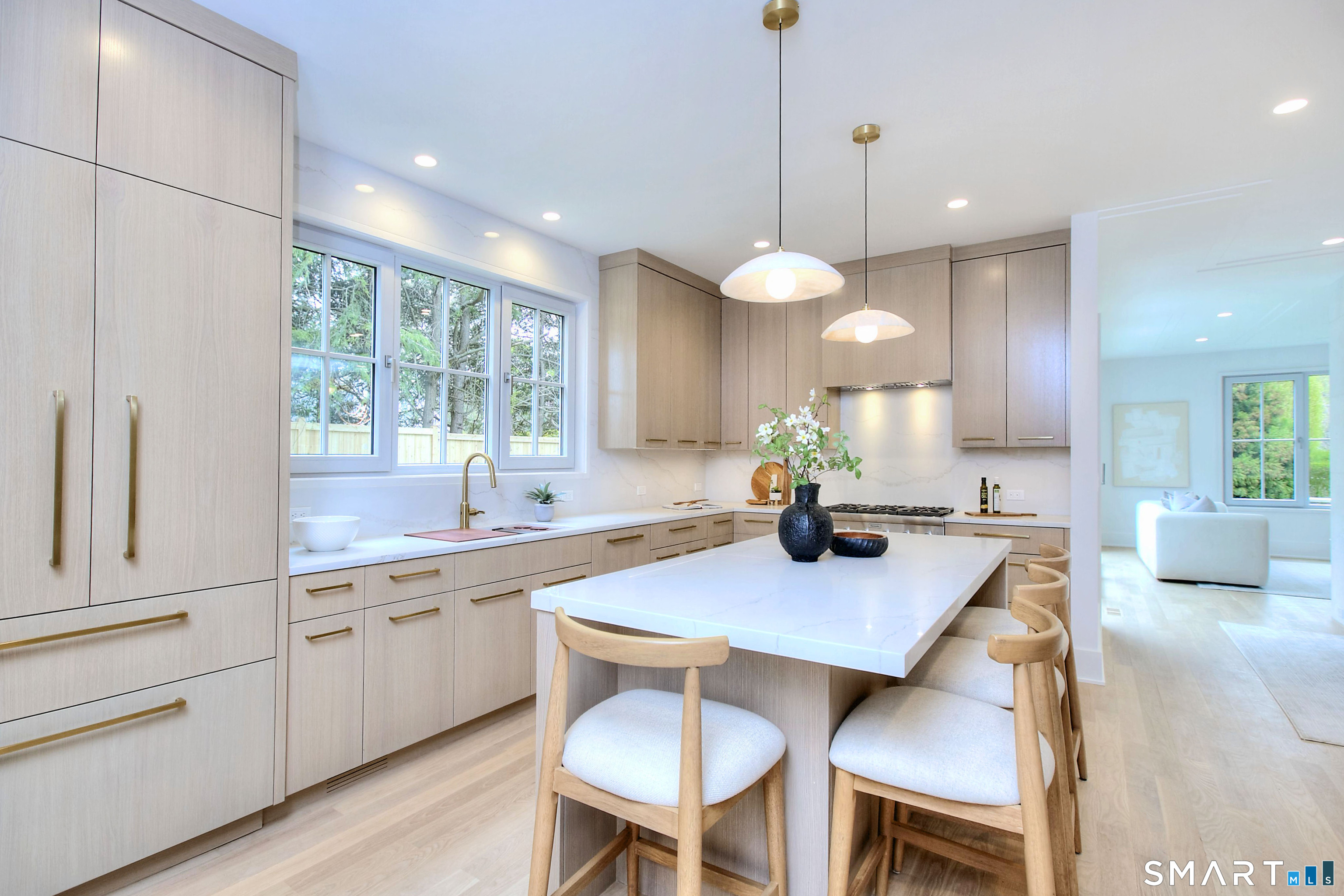 19 East Horseshoe Lane