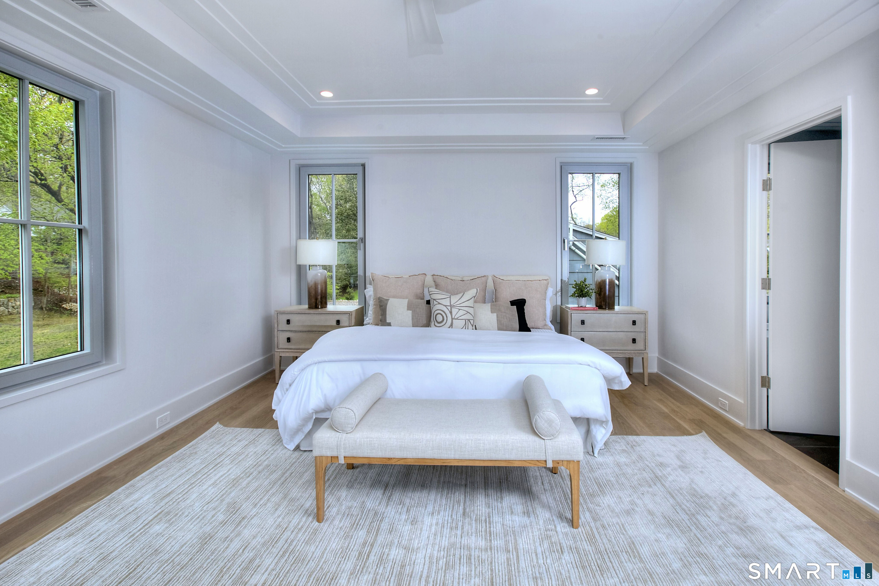 19 East Horseshoe Lane