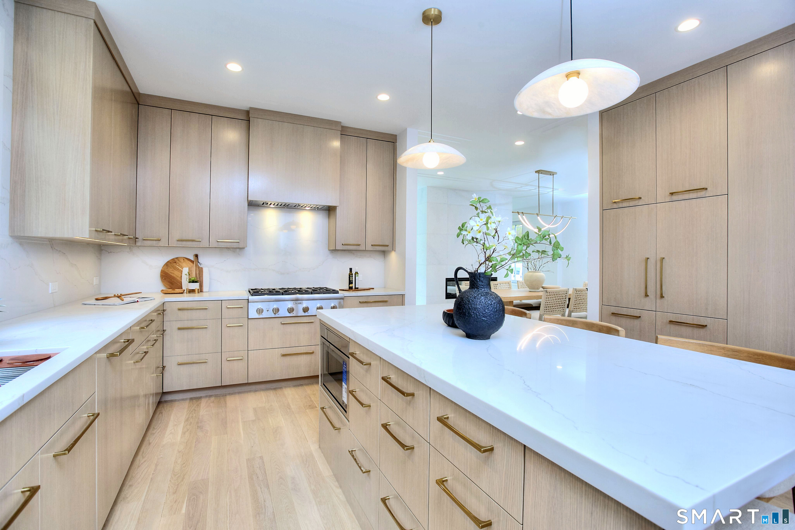 19 East Horseshoe Lane