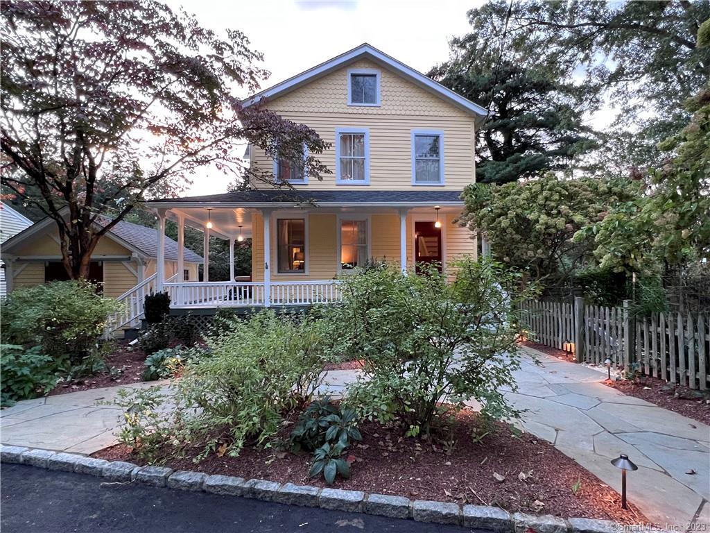 1975 Mill Plain Road