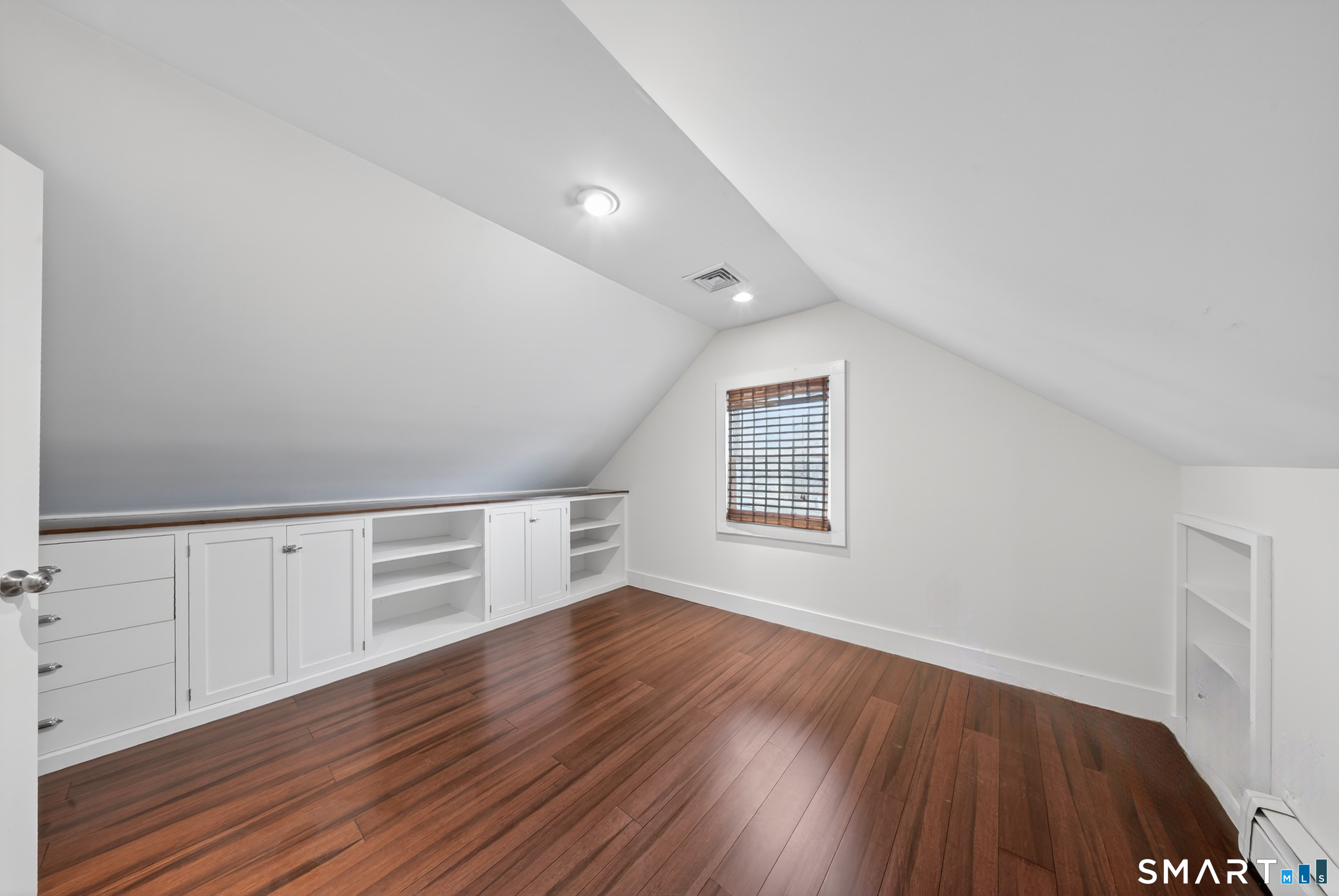 138 Houston Terrace
