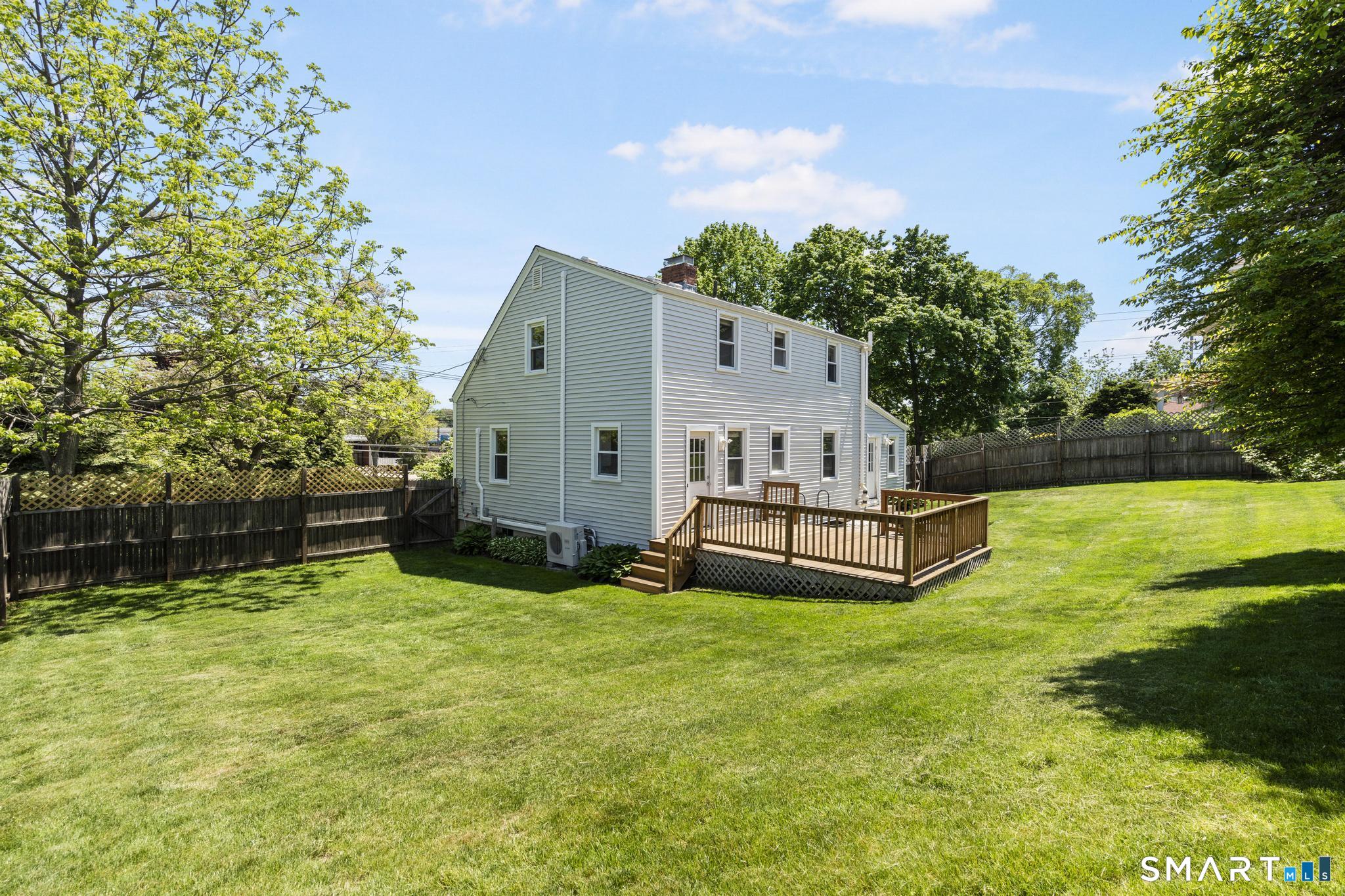 77 Round Hill Road