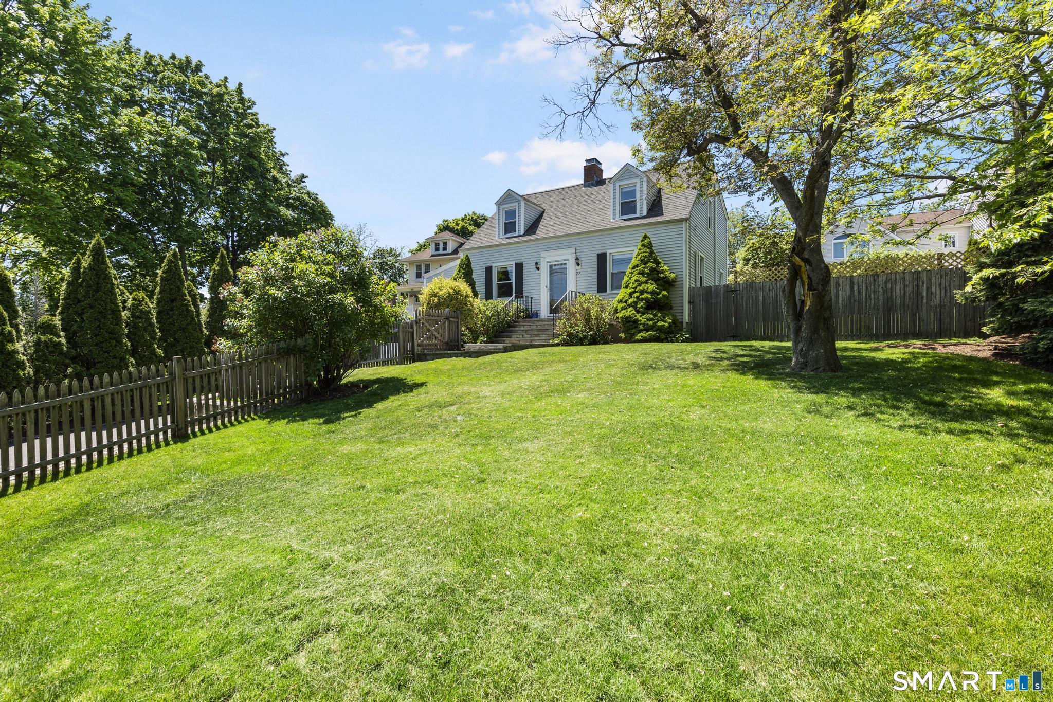 77 Round Hill Road