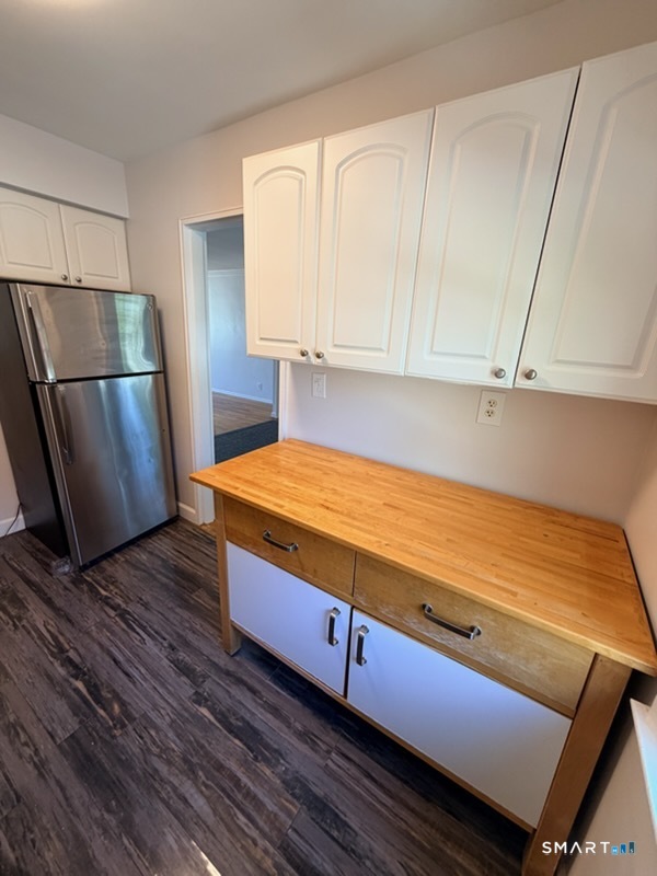 250 Glenbrook Road D