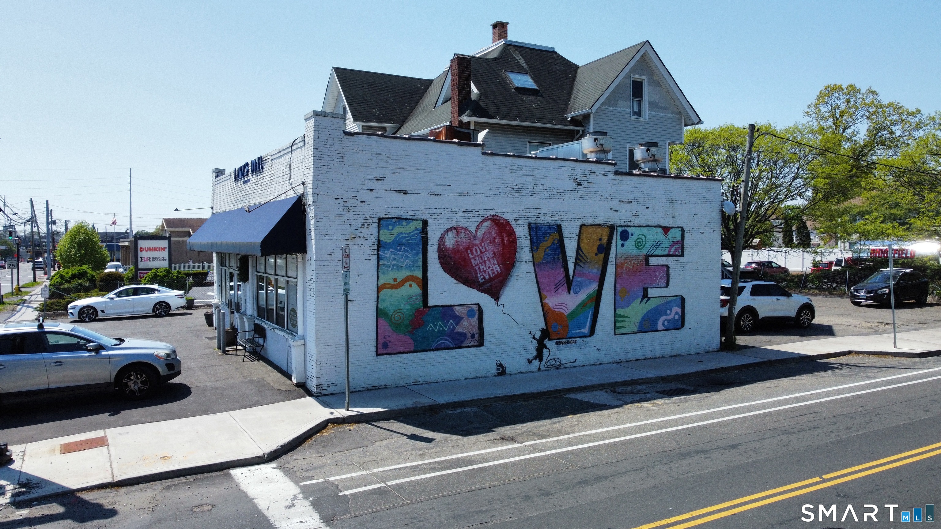 194 East Avenue